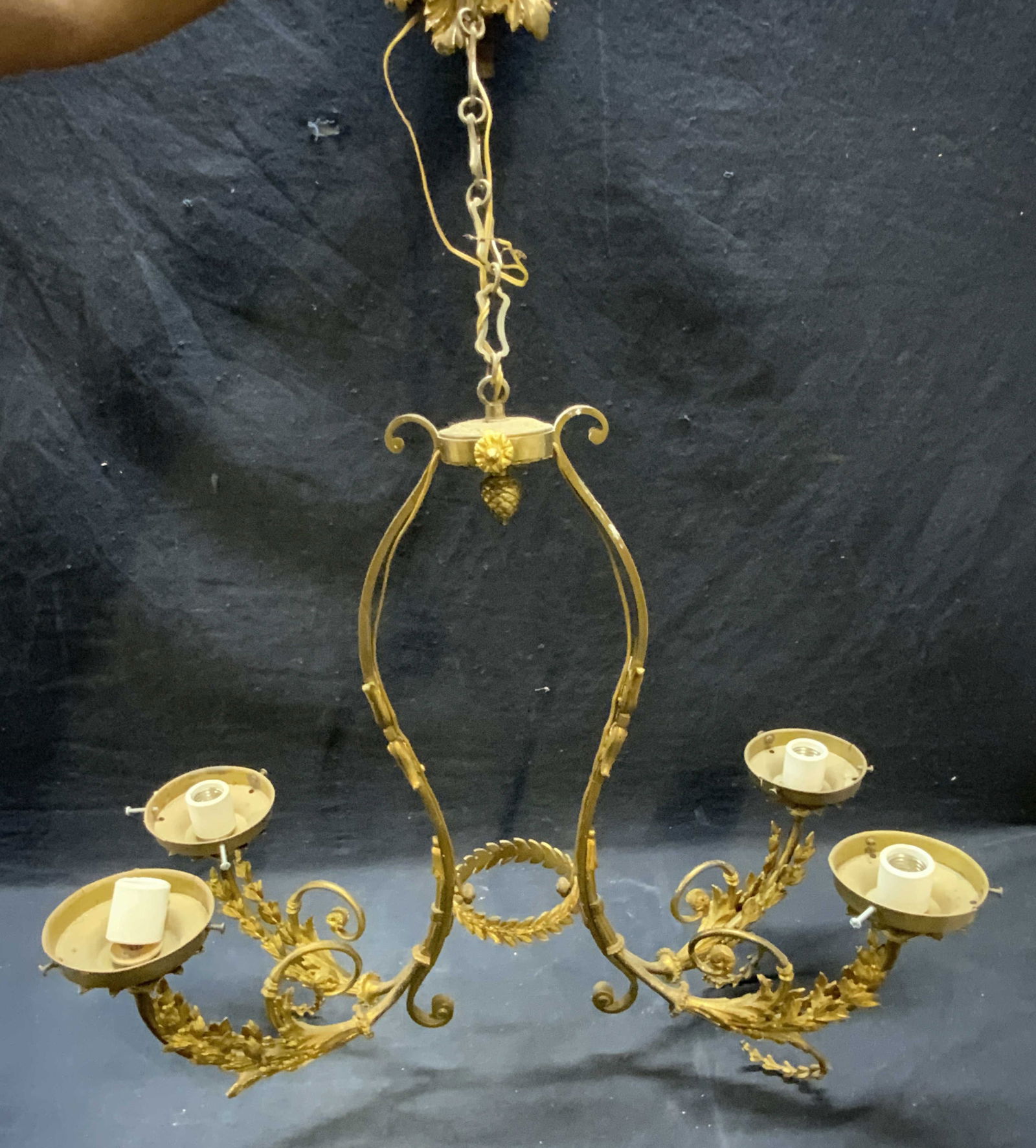 Vntg 4 Arm Ornate Brass Victorian Chandelier (1 of 10)