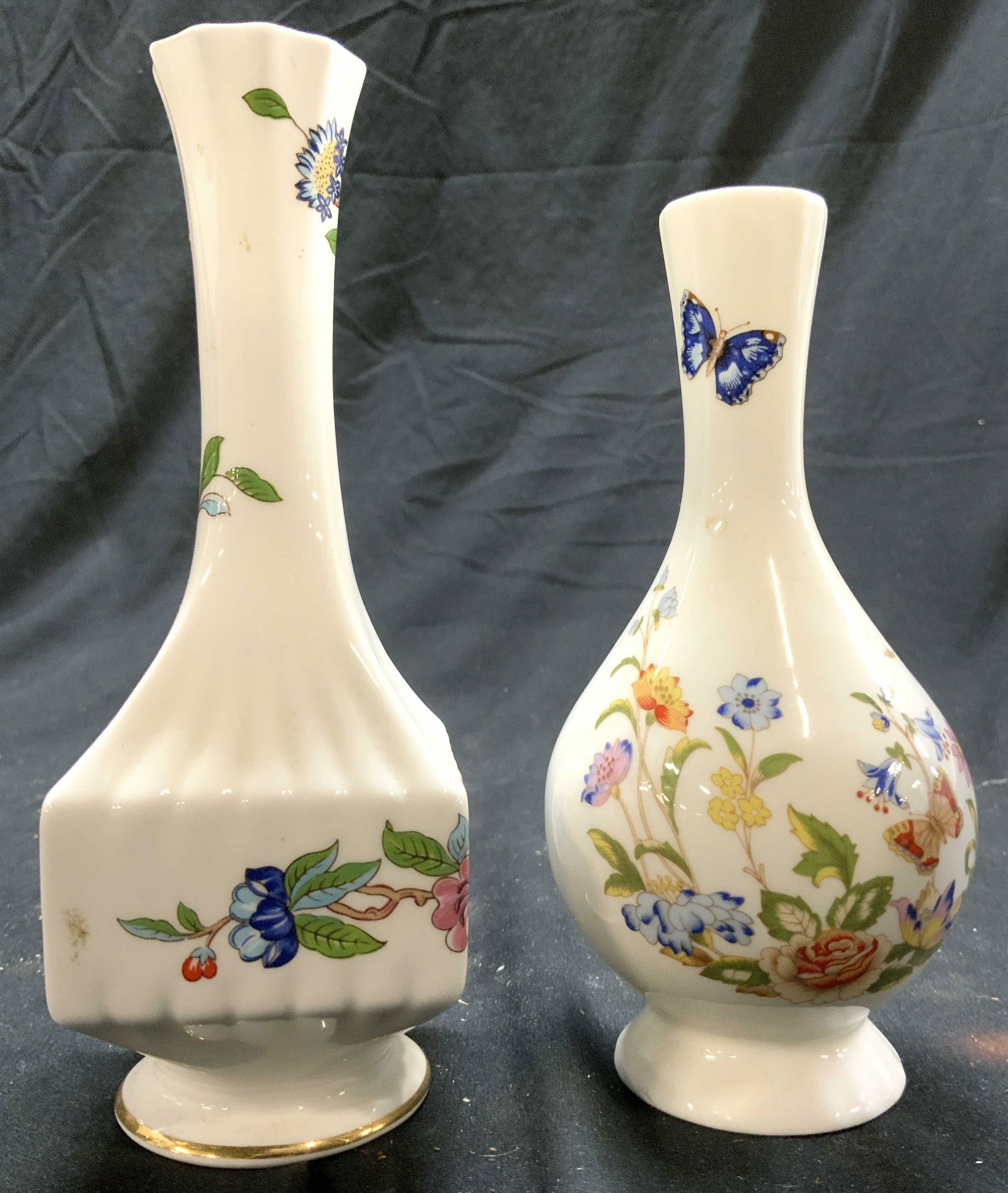 AYNSLEY Lot 2 Porc Vases W Floral Detail ENGLAND (1 of 7)