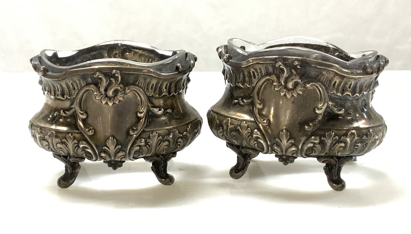 Pair STERLING Silver Salt Cellars W Glass, Antique (1 of 7)