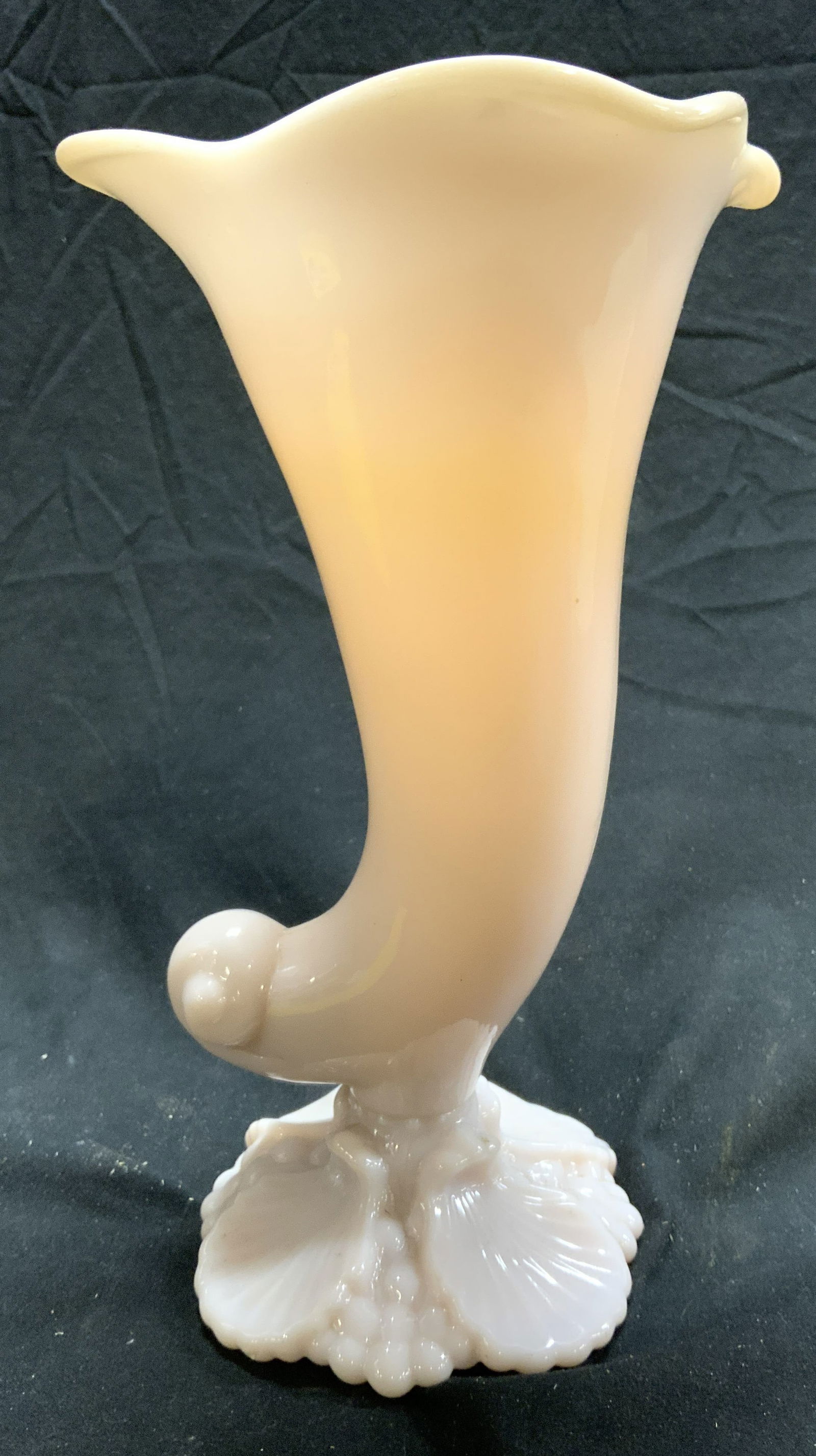 Vintage Art Glass Cornucopia Vase Pink (1 of 6)