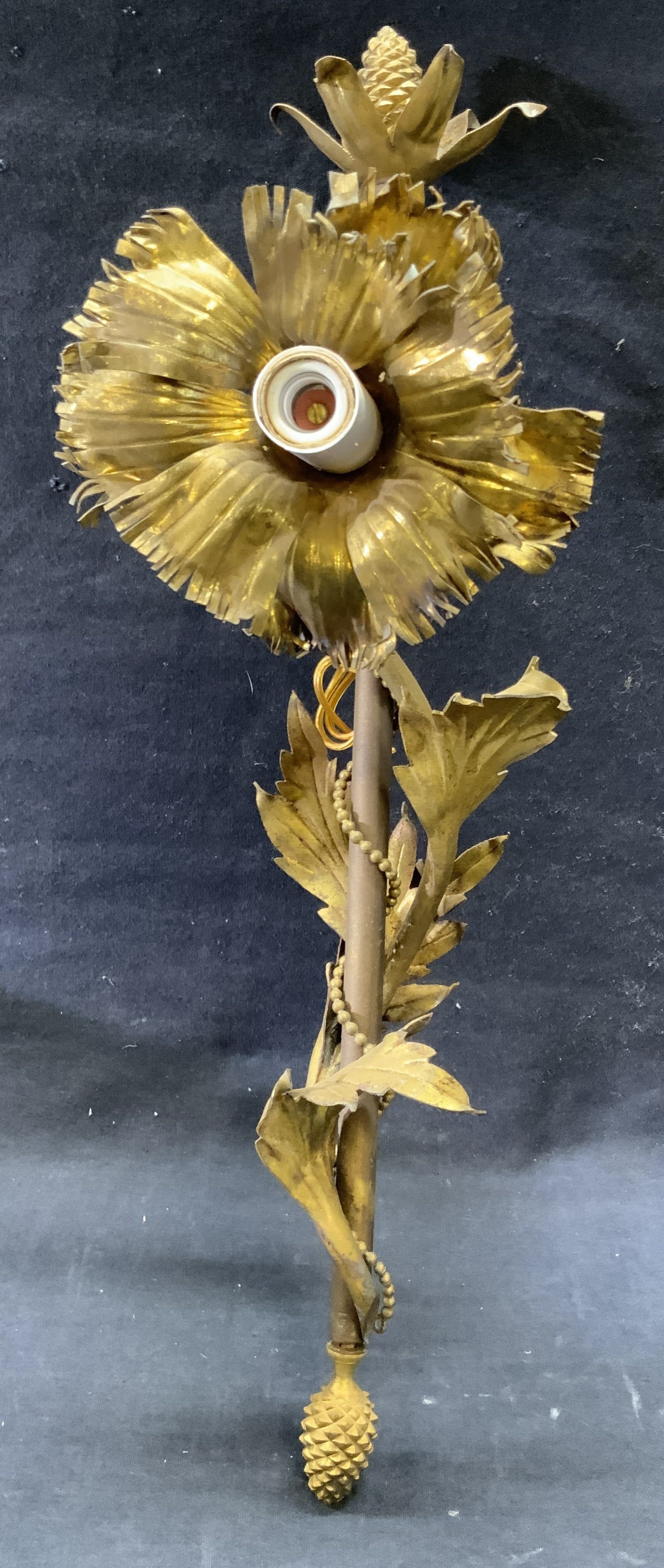 Vintage Gilt Metal Floral Motif Wall Sconce (1 of 9)