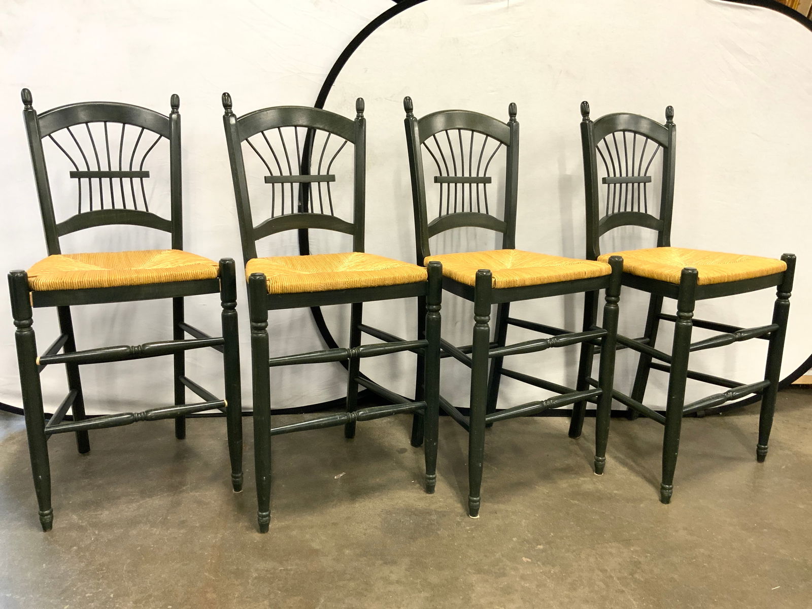 Set 4 Wood Counter Stools W Rush Seats Italy Auction