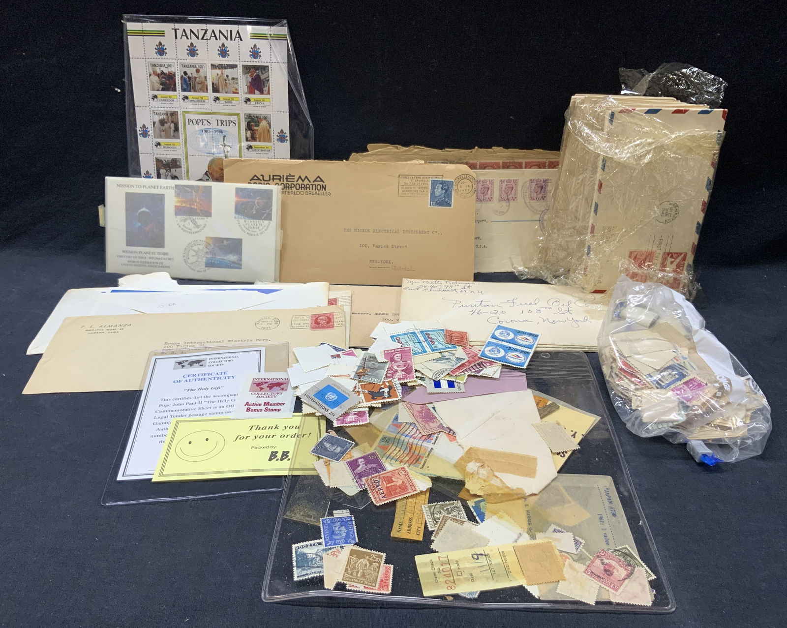 Lot 100+ 1927-1993 World Stamps & Postage (1 of 18)