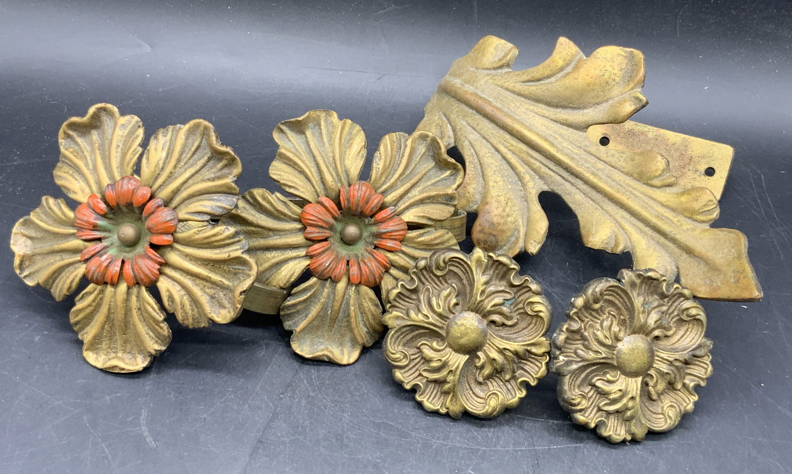 Lot 5 Vintage Brass Curtain Tie Backs / Holdbacks (1 of 7)