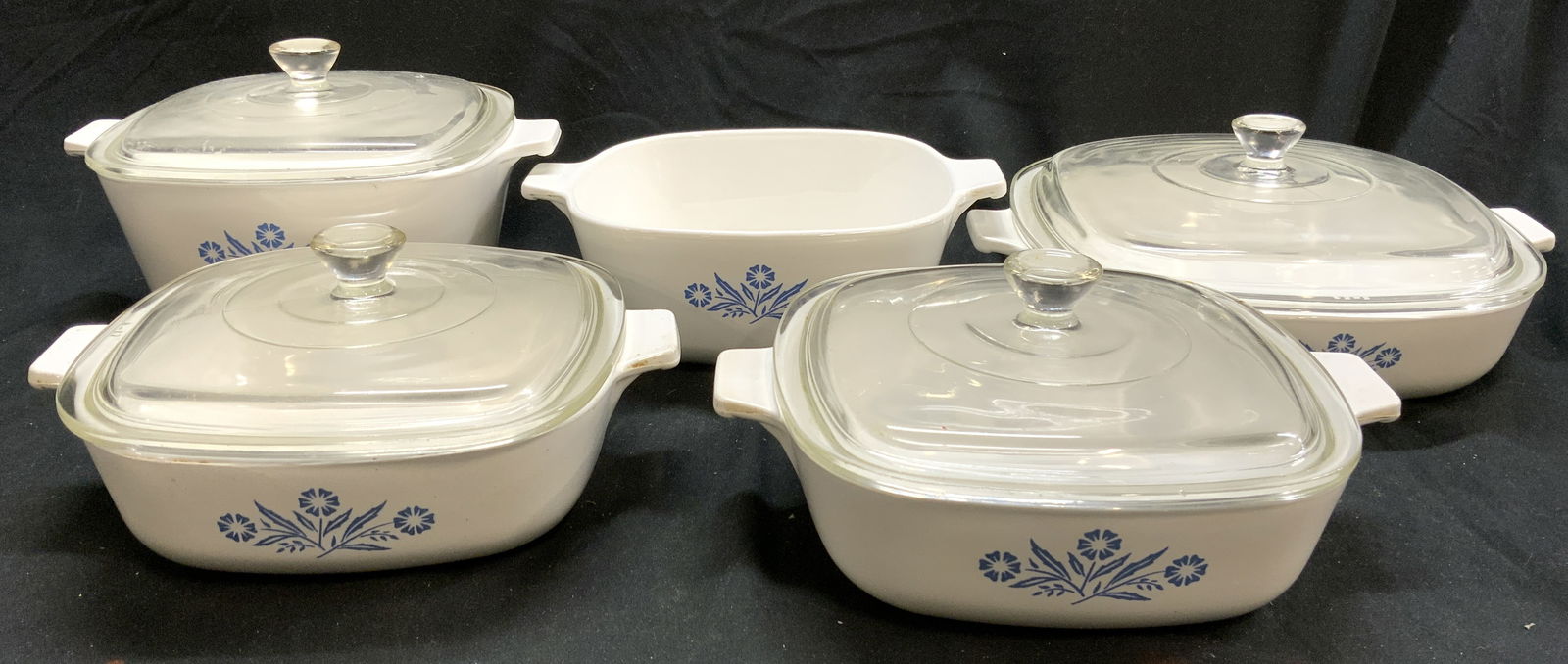 CORNINGWARE Set 5 Serving Bowls & Lids (1 of 7)