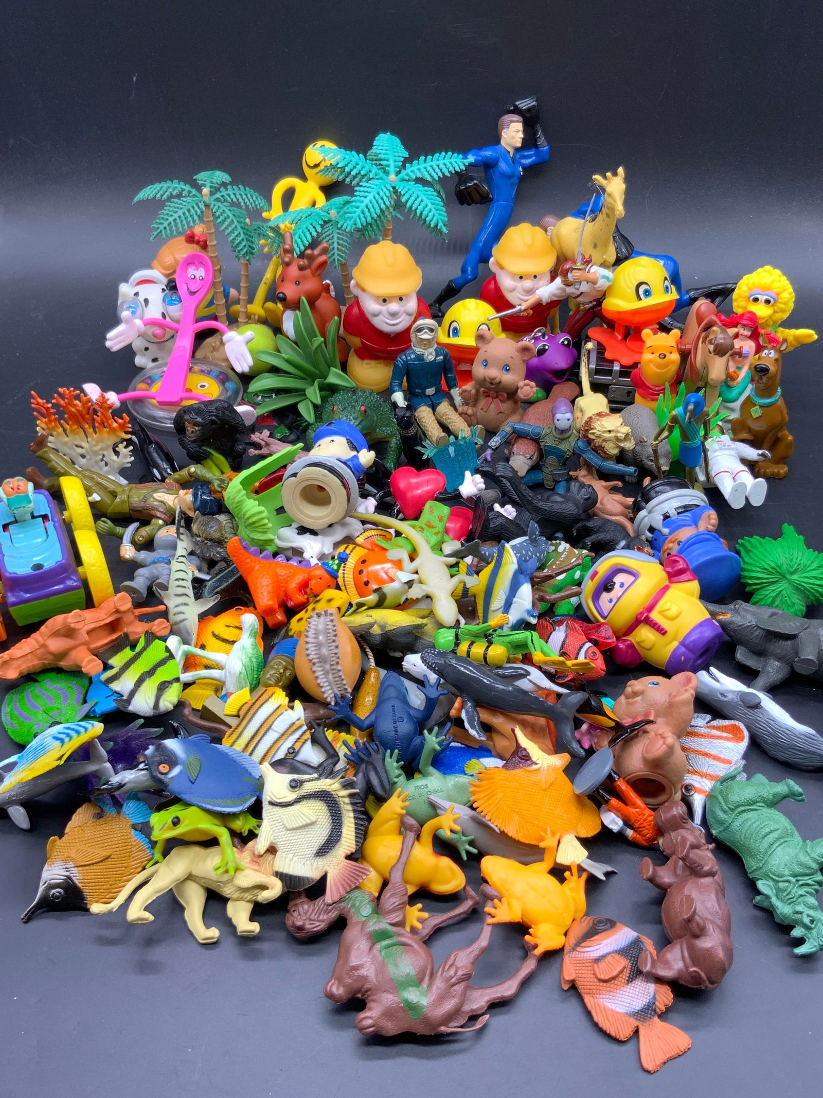 Large Group Lot Animal, People, Aquatic + Toys (1 of 9)