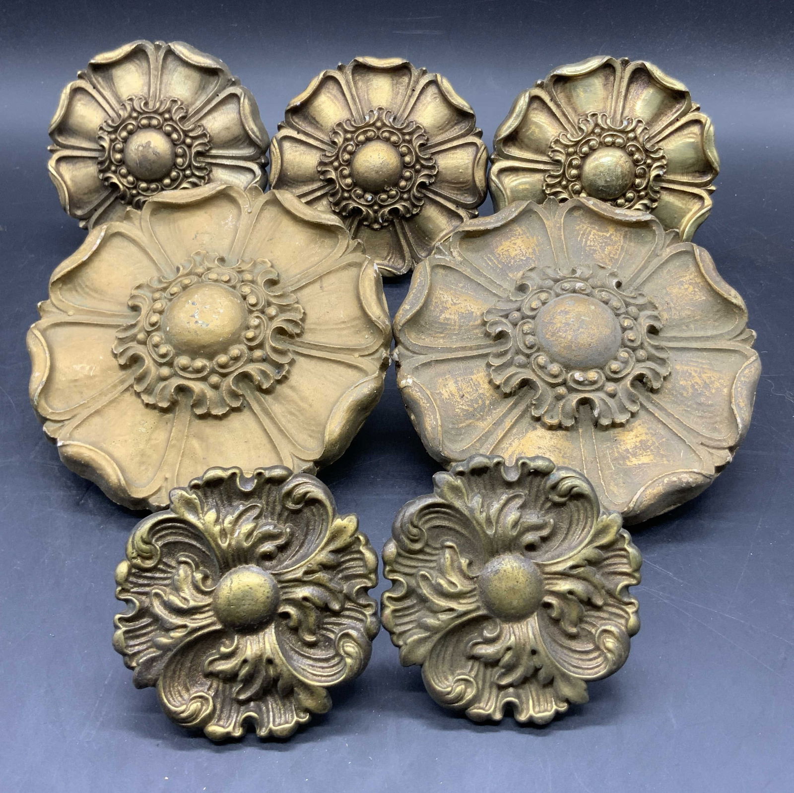 Lot 7 Vintage Gilt Wood & Metal Wall Accessories (1 of 8)