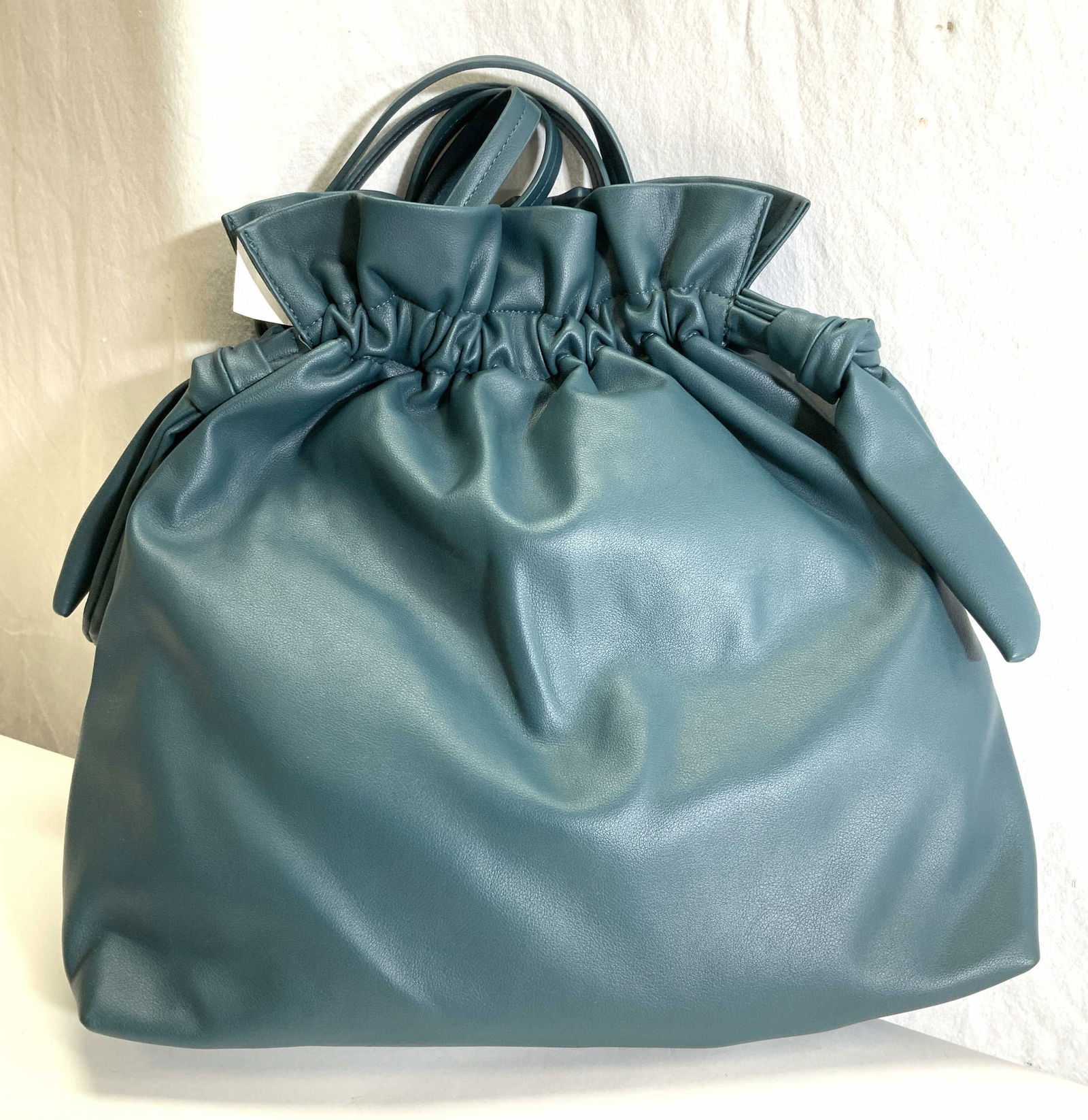 Leatherette Teal Handbag, NWT (1 of 8)