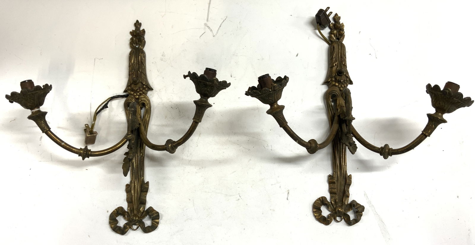 Pair Antique Brass Victorian Wall Sconces (1 of 8)