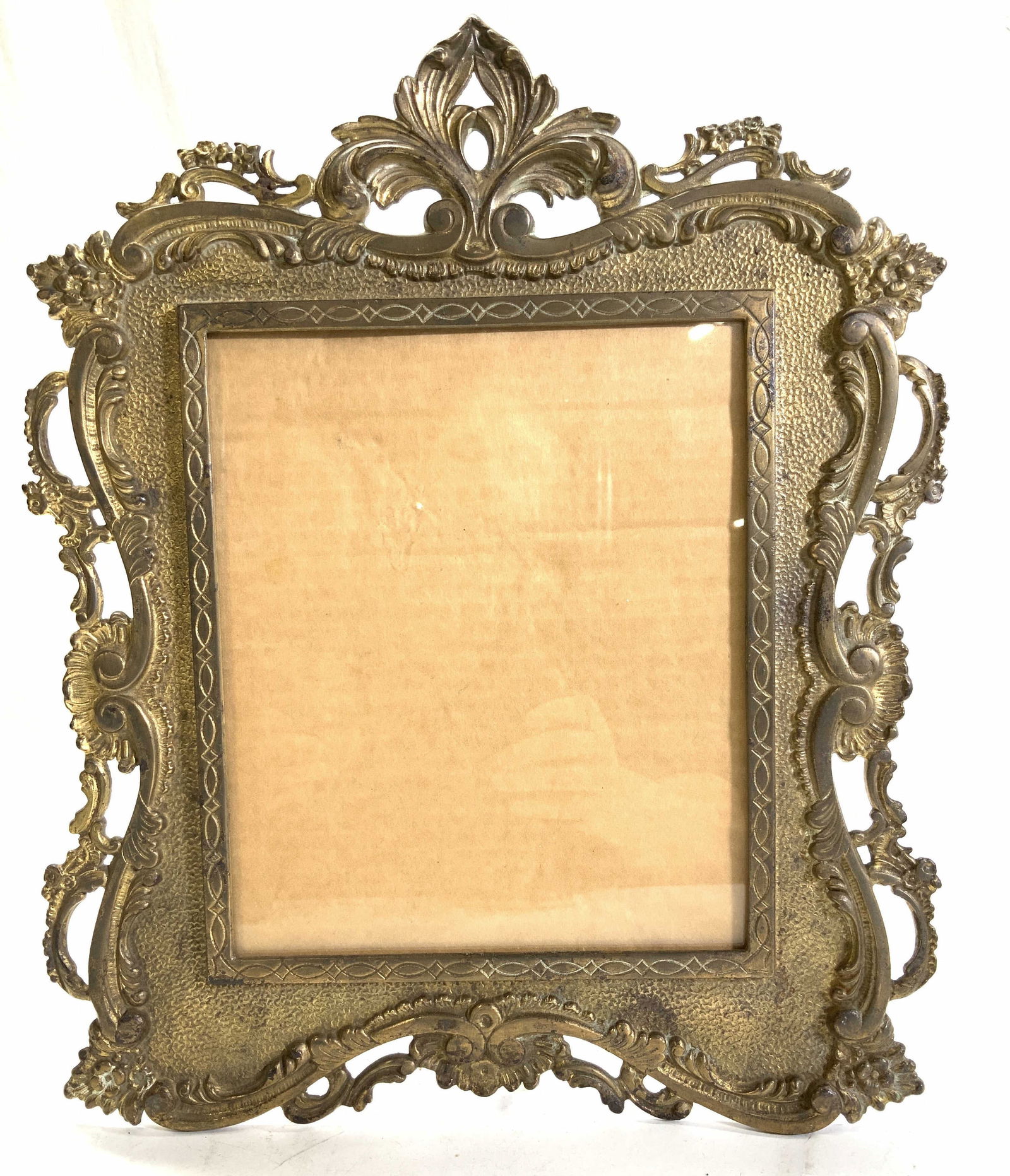 Victorian Leaf & Scroll Brass Picture Frame (1 of 7)
