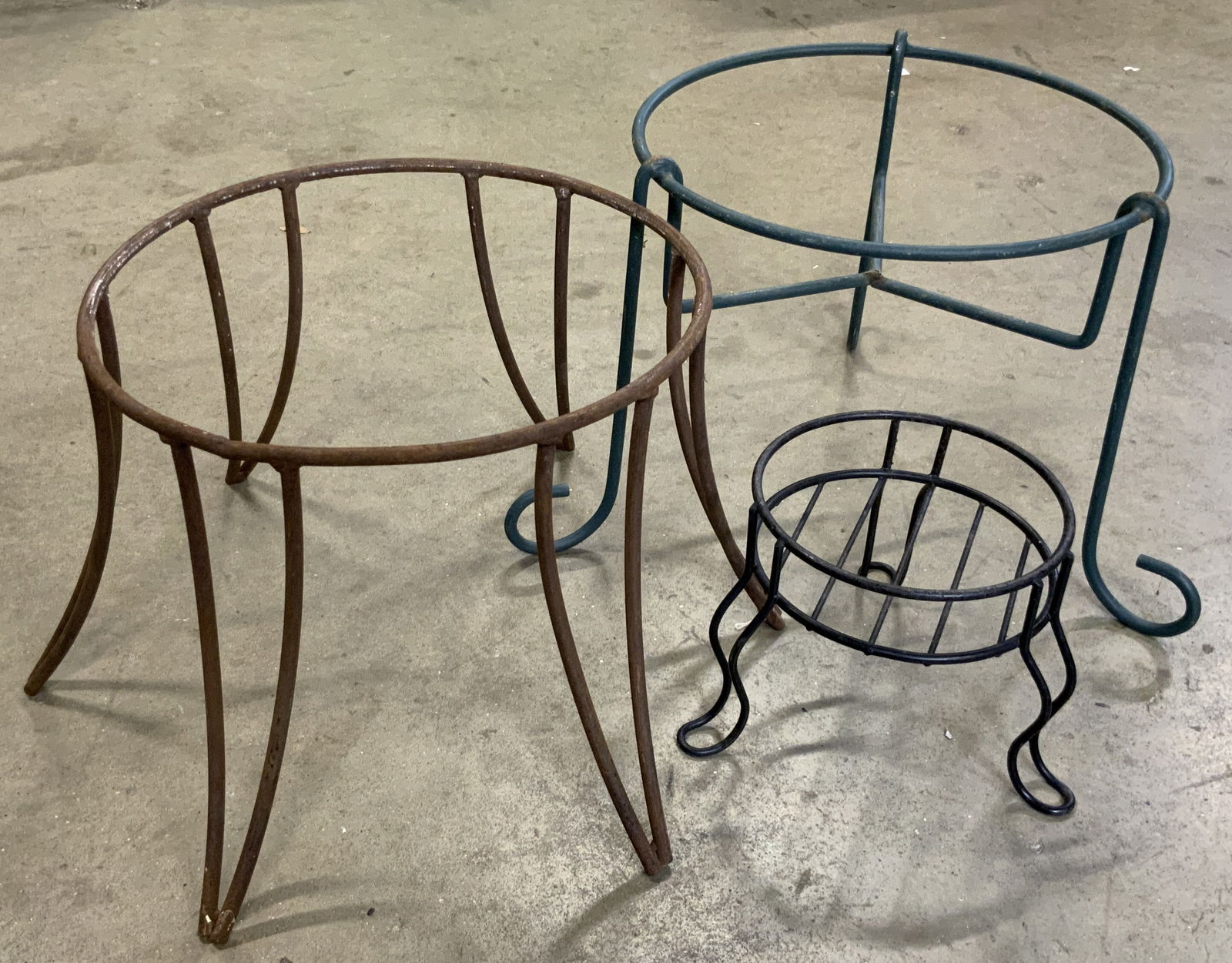 Lot 3 Vintage Metal Plant Stands (1 of 7)