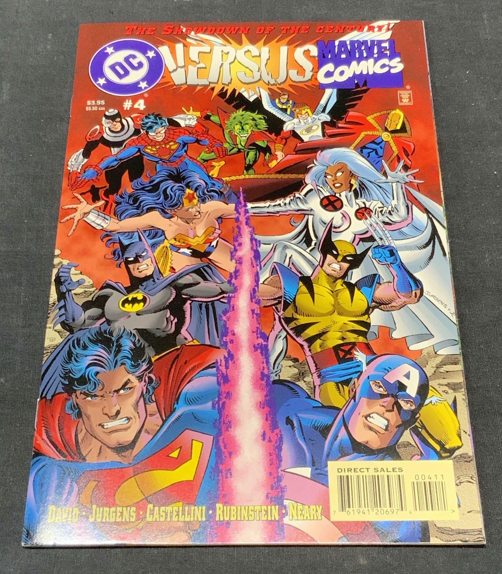 DC VERSUS MARVEL No. 4 Peter David Comic Book (1 of 9)