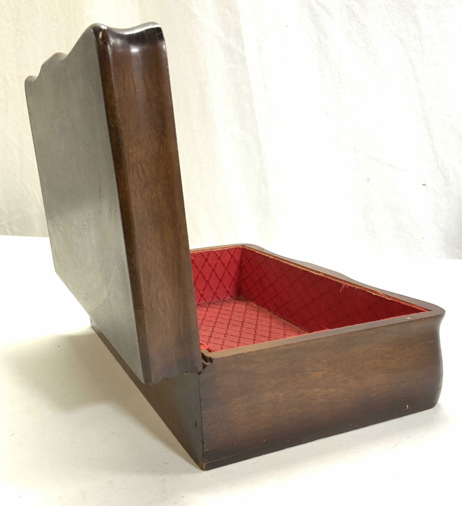 Vintage Wood Hinged Box w Mirror: Vintage Wood box with mirror. Hinged top. Decorative red fabric interior. c. 1950s. Some foxing on mirror and discolored interior. Well constructed with fit and groove corner detail. 9.75 x 6 x 3.25 i
