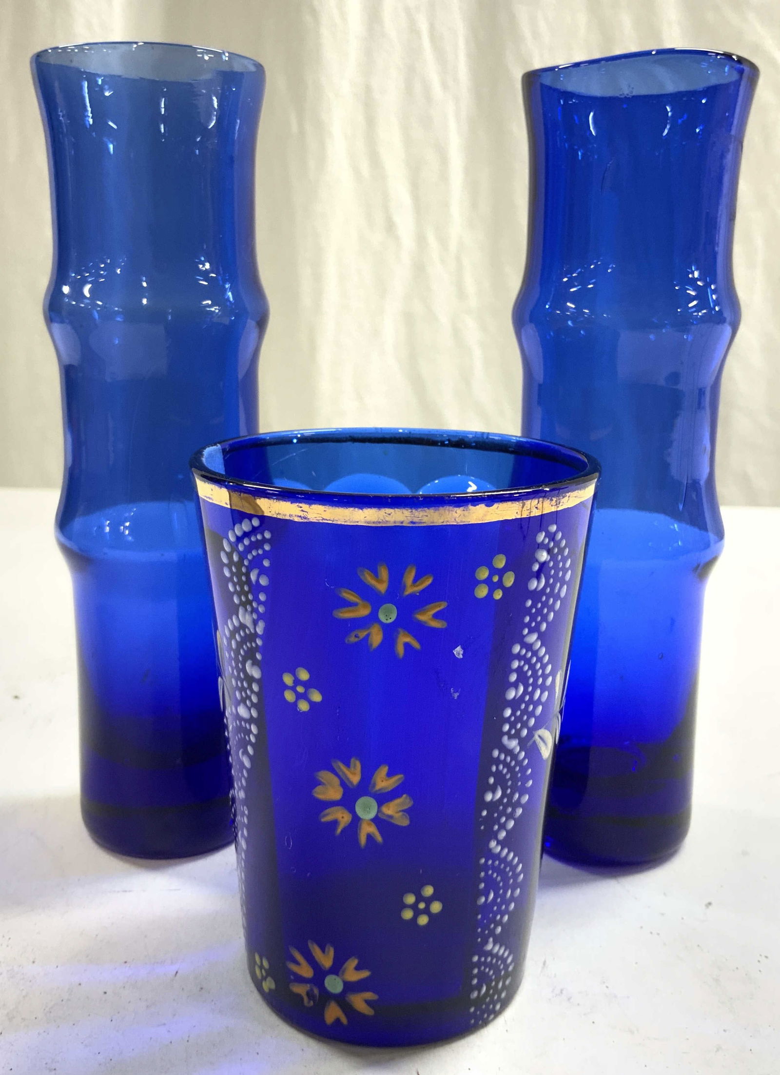 Lot 3 Cobalt Glass Vessels (1 of 6)