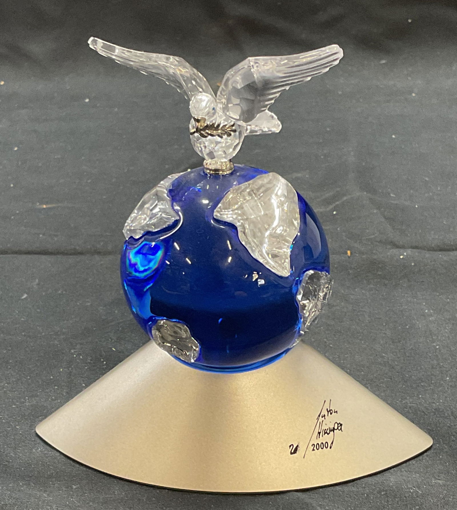 Swarovski Crystal Planet Figural with Box (1 of 7)