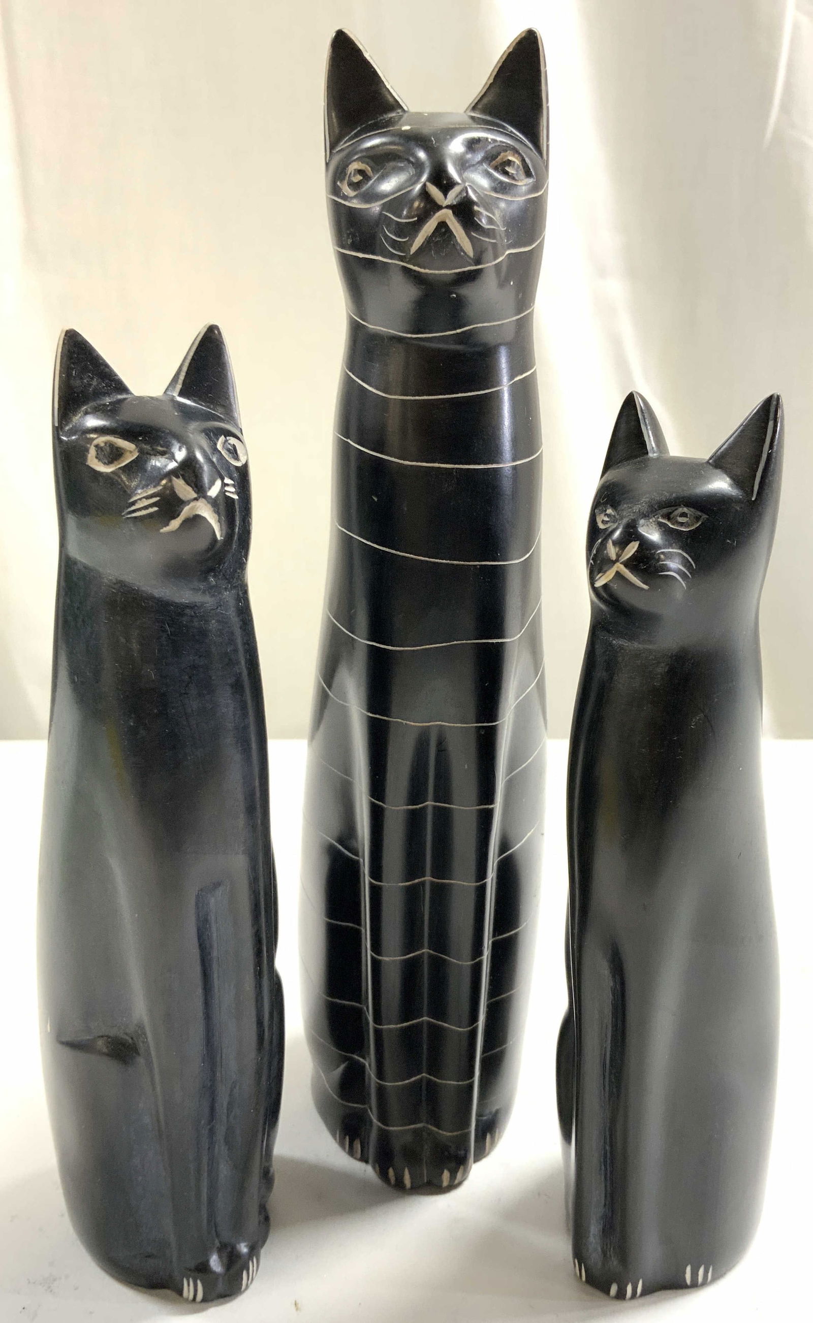 Hand Carved Soapstone Cat Figures KENYA (1 of 8)