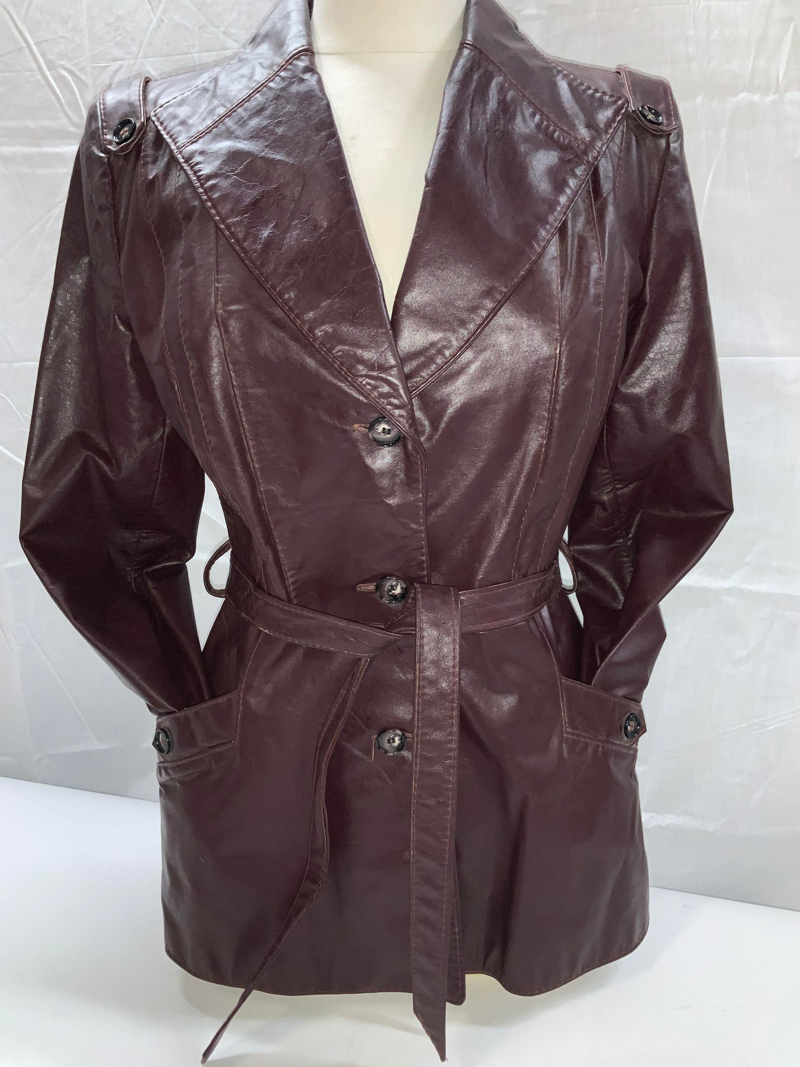 Opera Vintage Leather Tie Belt Jacket, Canada (1 of 11)