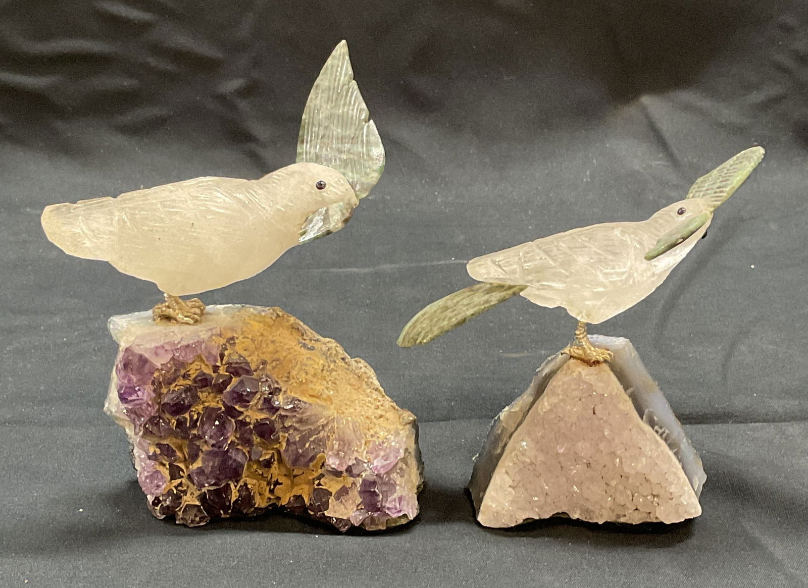 Lot 2 Carved Quartz Stone Cockatoo Figurals (1 of 7)