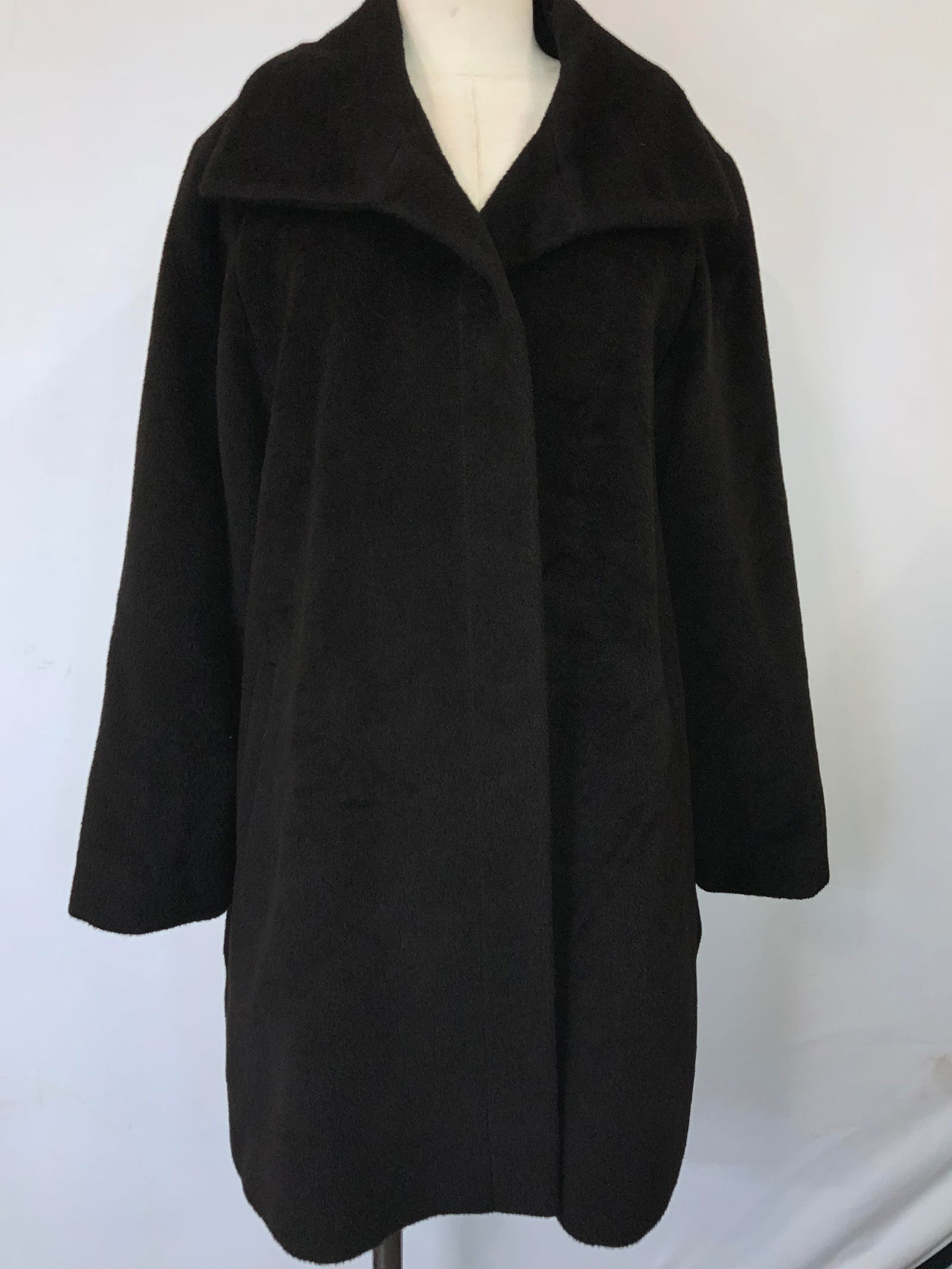 Cinzia Rocca for Neiman Marcus Alpaca Wool Coat (1 of 11)