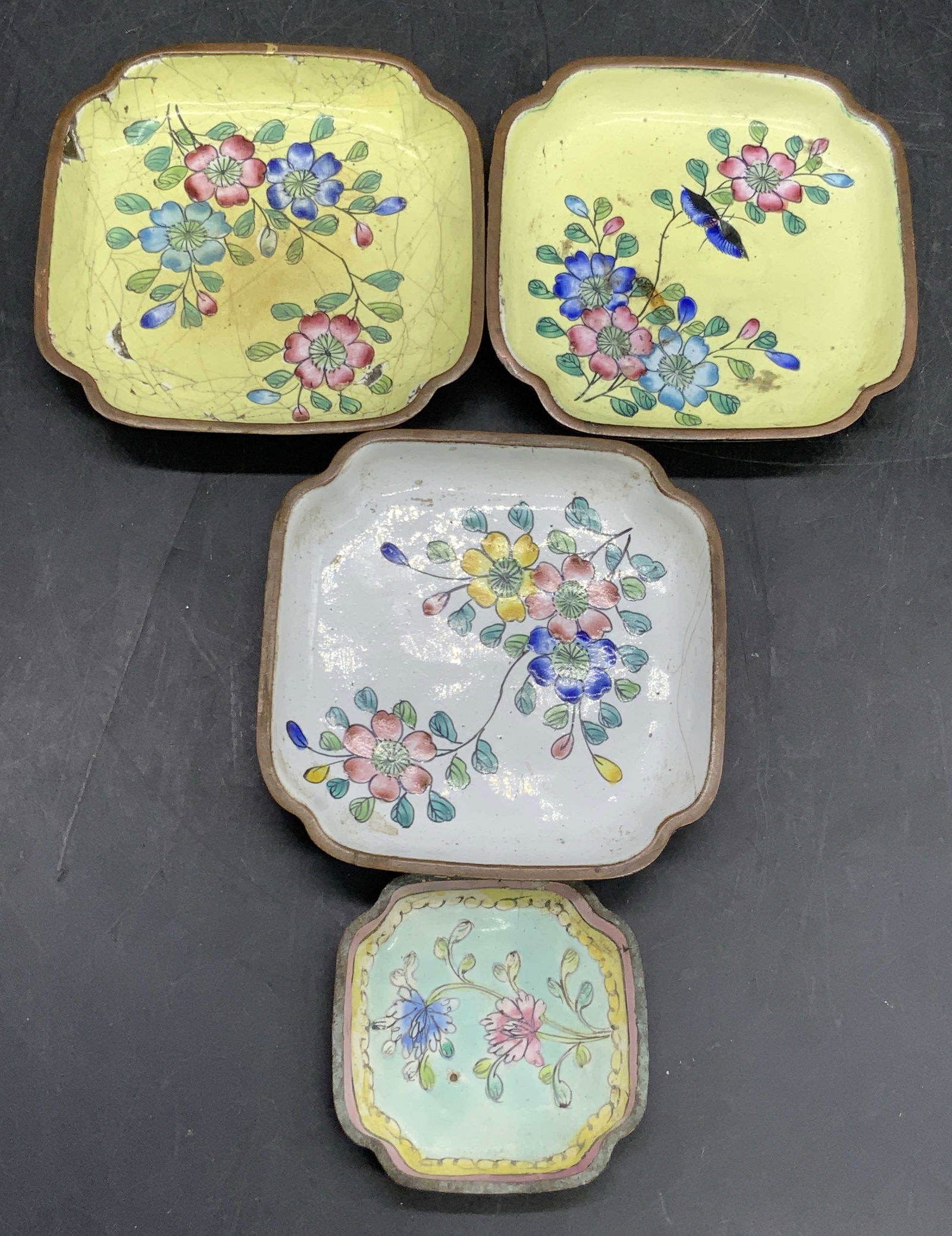 Lot 4 Vintage Asian Floral Enamel Trinket Dishes (1 of 6)