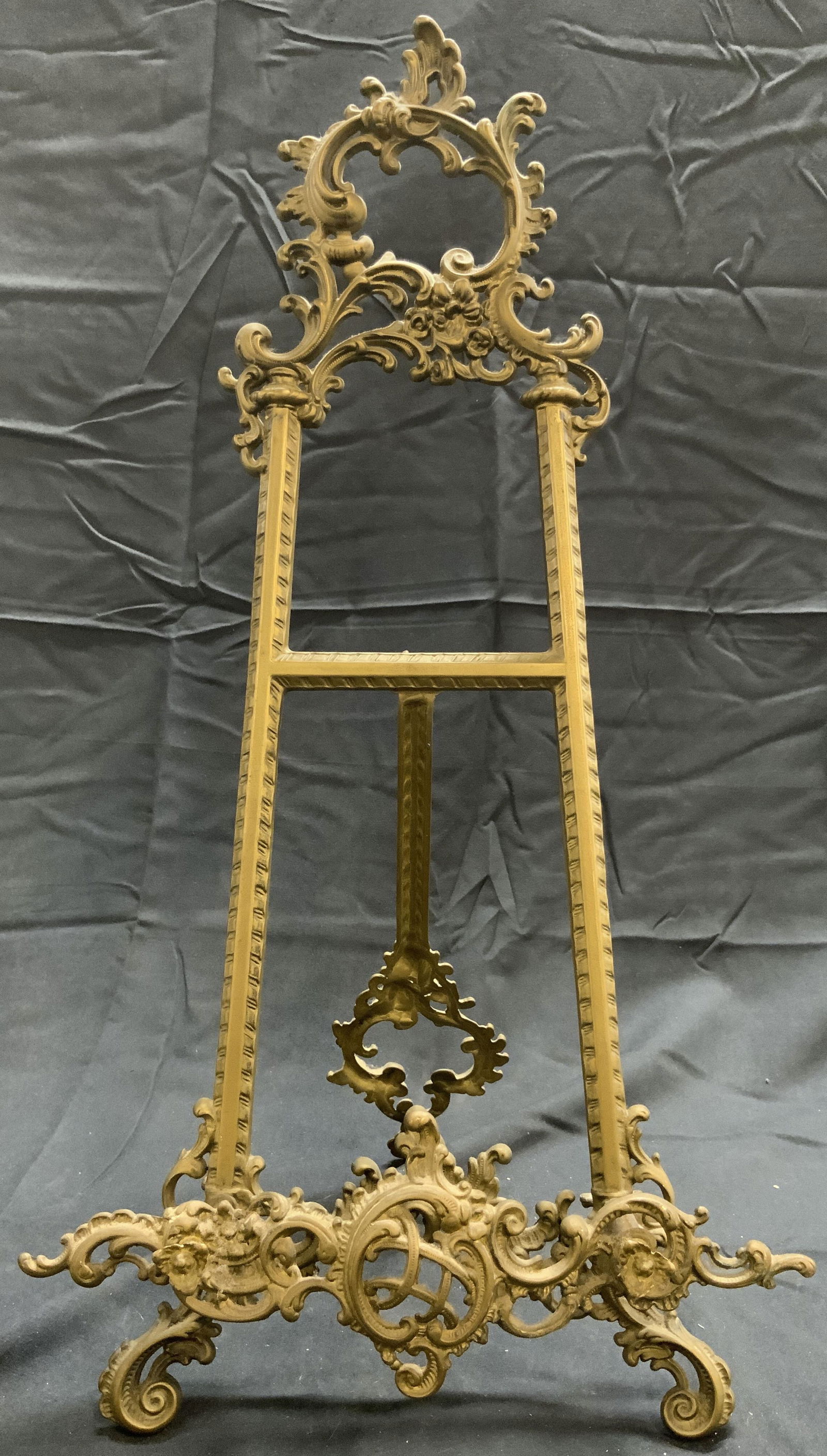 Vntg Art Nouveau Ornate Brass Tabletop Easel (1 of 9)