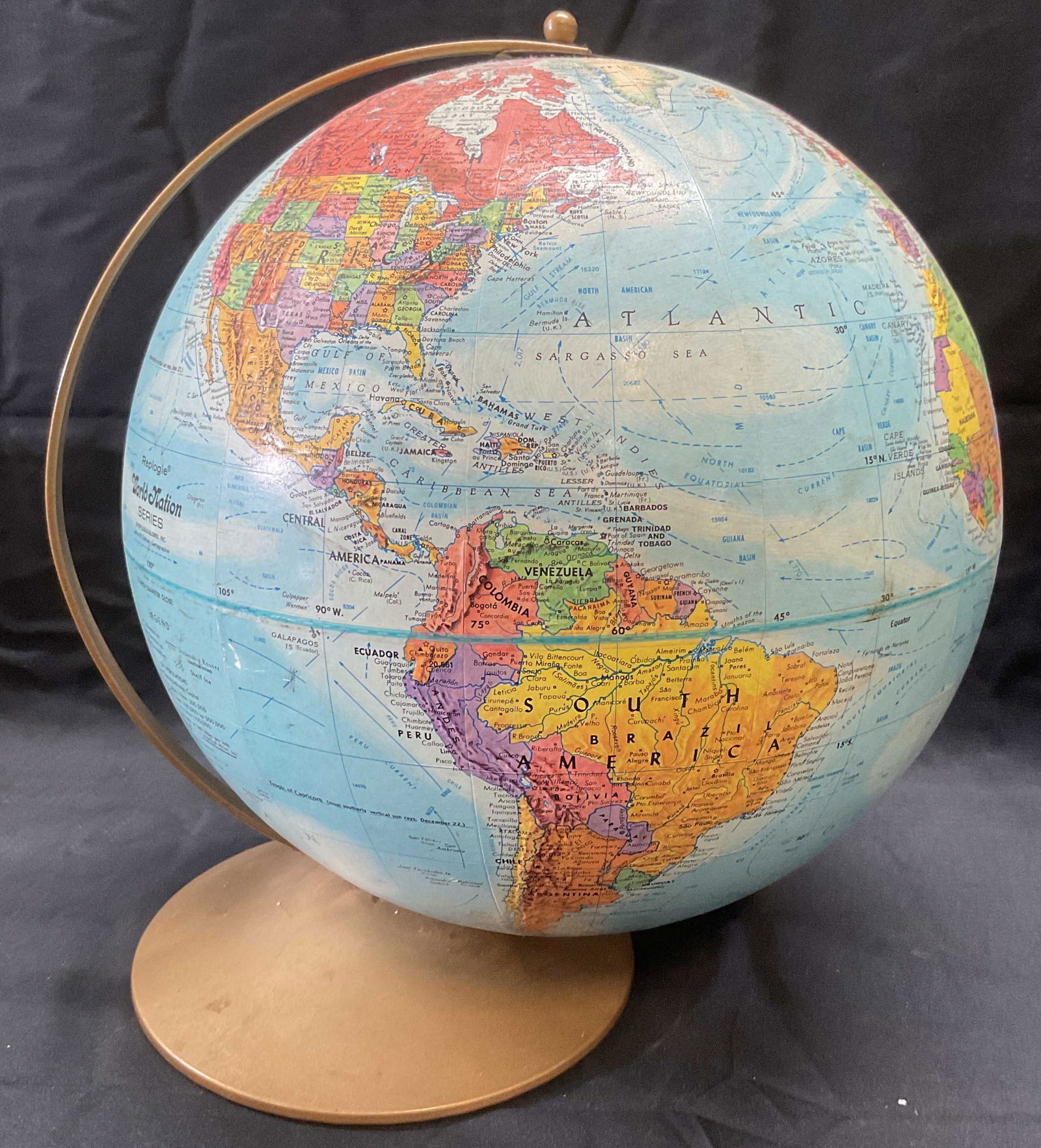 Vintage REPLOGLE World Nation Series Globe (1 of 7)