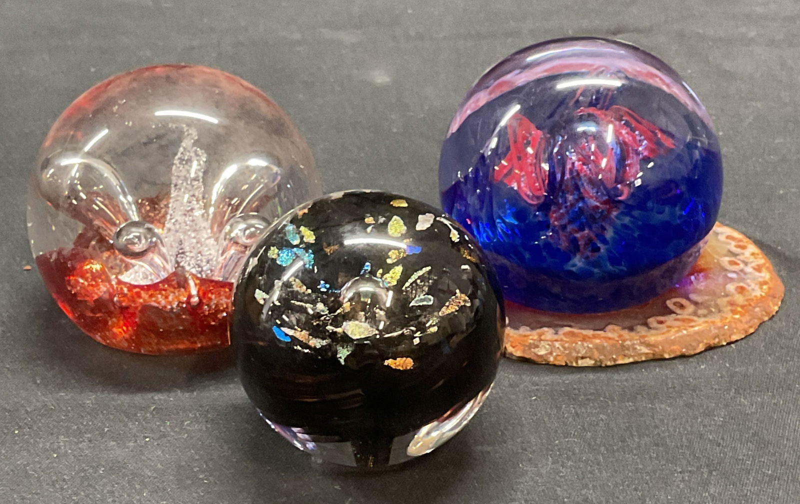 Lot 3 GES & Caithness Art Glass Paperweights (1 of 7)