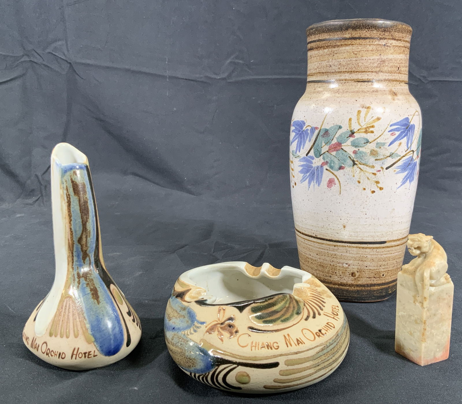 4 Lot Ceramic Pottery & Stone Hanko Jaguar (1 of 16)