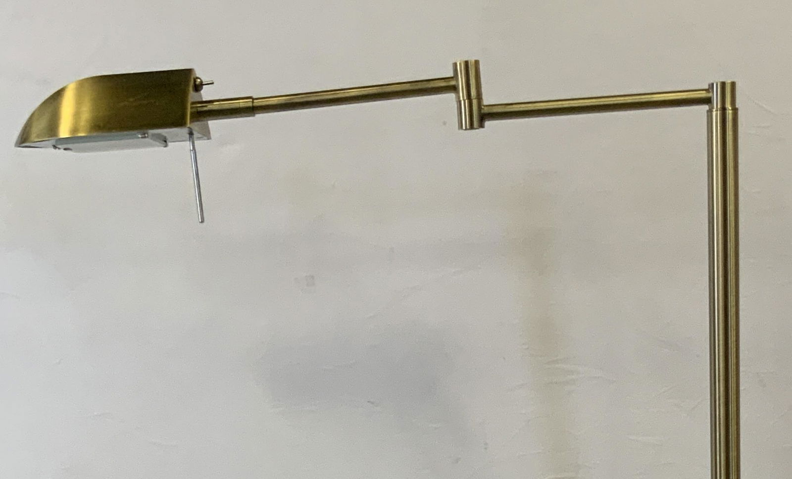 Vintage Brass Tn Swing Arm Standing Floor Lamp (1 of 8)