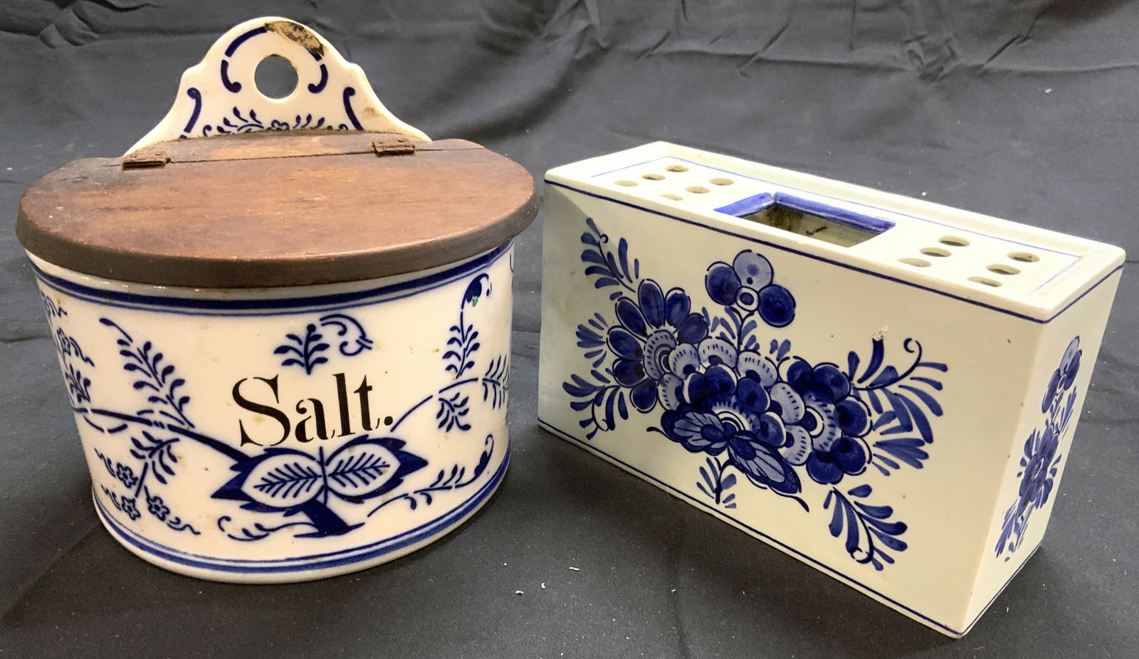 Lot 2 Porc Salt Container & DELFT Flower Frog Vase (1 of 8)