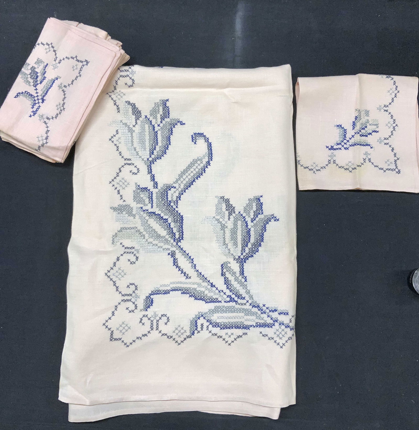 Hand Embroidered Cross Stitch Table Linens 9 (1 of 6)