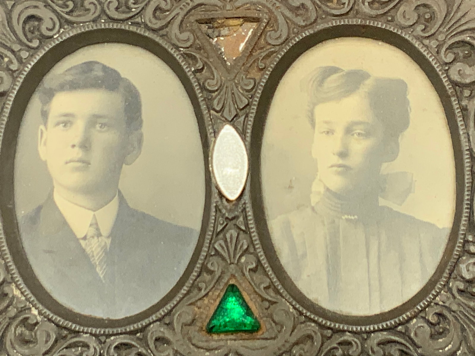 Antique Bejeweled Metal Double Photo Frame (1 of 10)