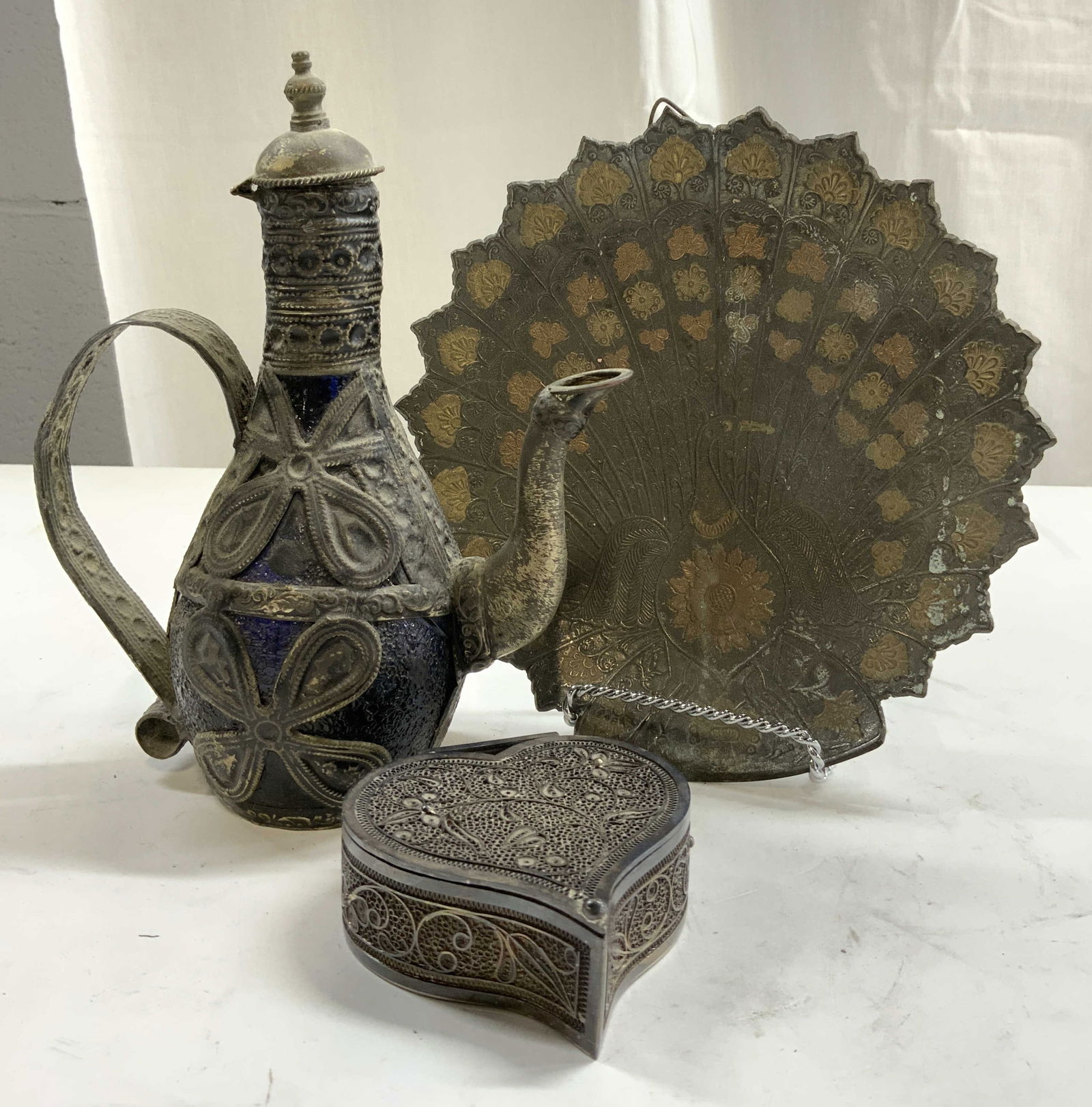 Lot 3 Vintage Assorted Silver Pl & Metal Tabletop (1 of 8)