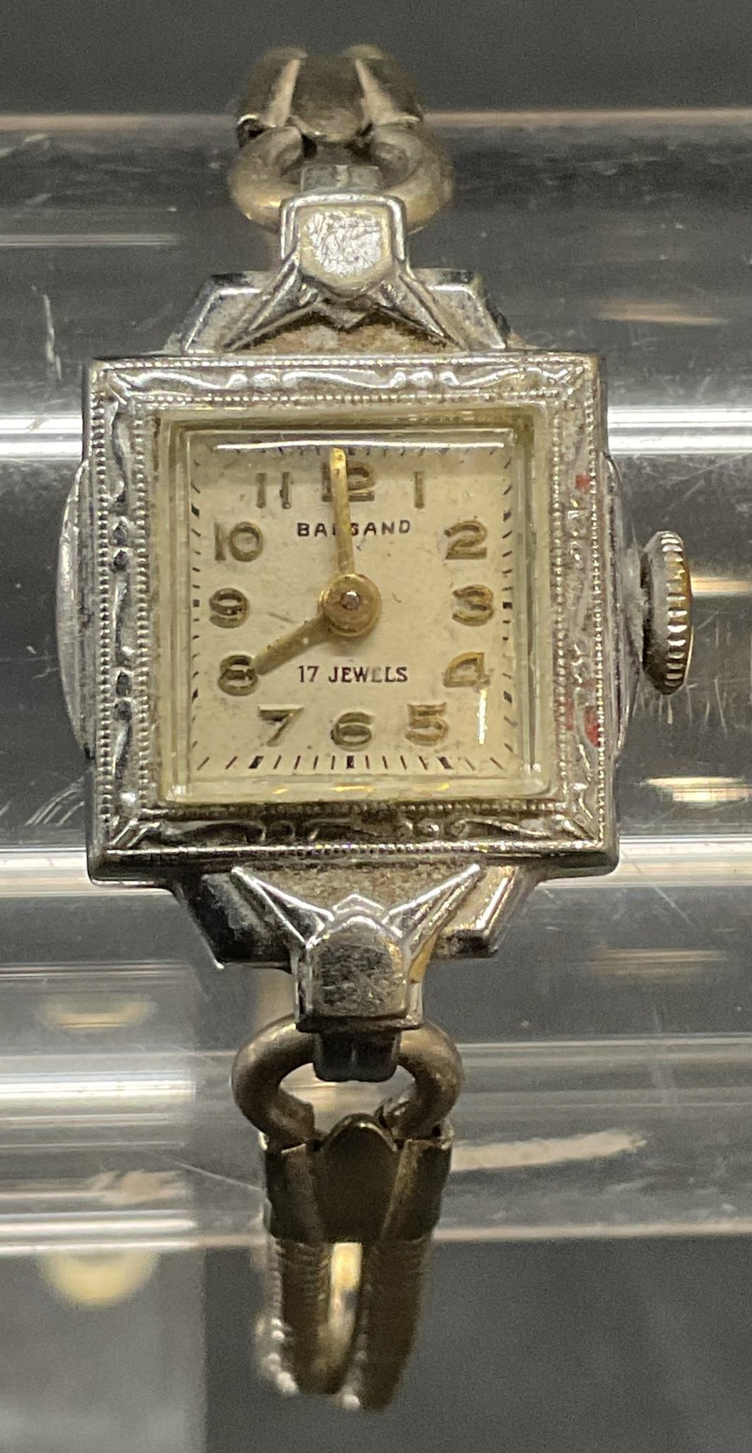 Vintage Barsand 12k Gold Filled Watch: Vintage Barsand 12k gold filled bracelet watch. Signed on watch face. Marked 12k gold filled on band. Measures approx. 2.5 inches wide. Some surface wear including scratching observed. Not tested for 