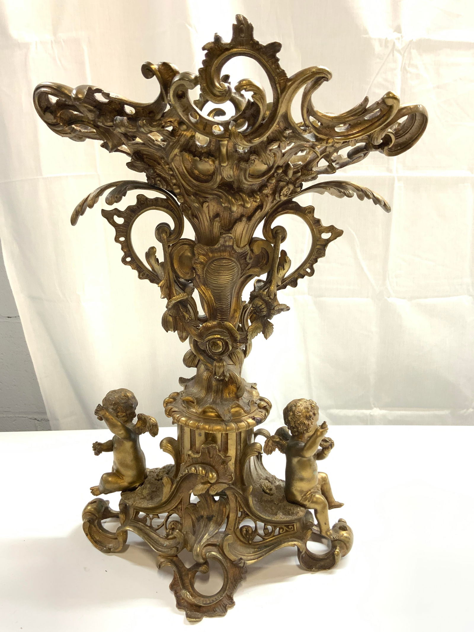 LOUIS XVI Vntg Gilt Metal Ornate Decorative Object (1 of 9)