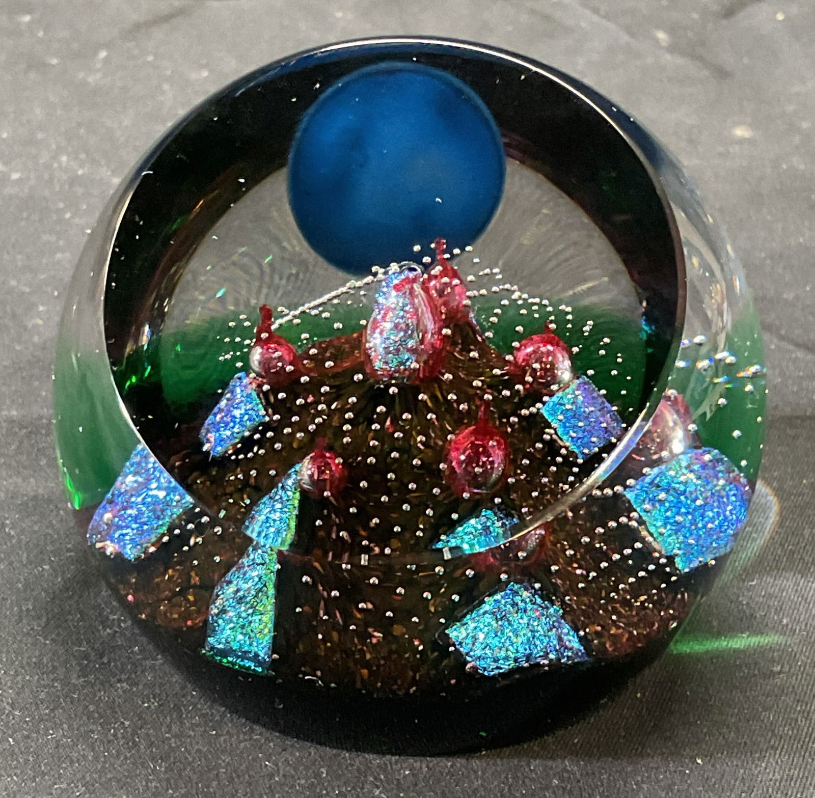 Caithness C Terris Blue Moon Art Glass Paperweight (1 of 7)