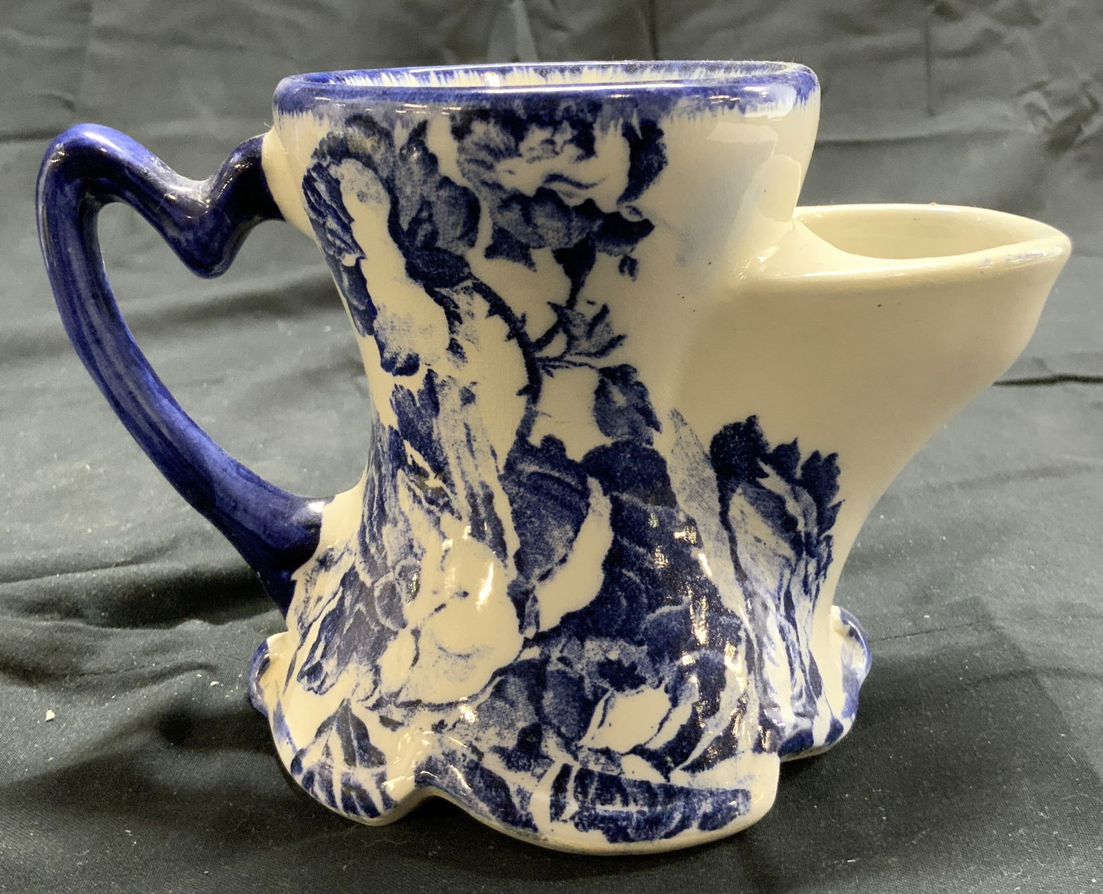 IRONSTONE STAFFORDSHIRE Antq Porc Shaving Mug (1 of 8)