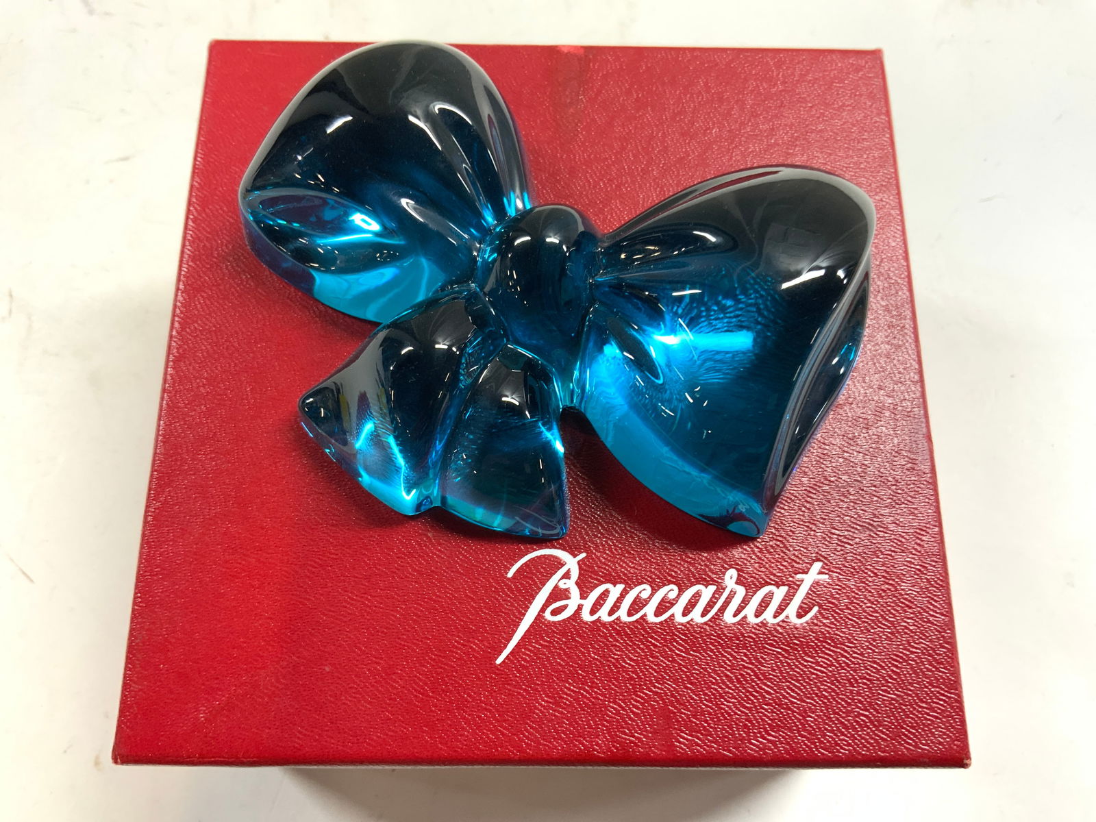 BACCARAT Crystal Bow Paperweight In Orig Box Blue (1 of 8)