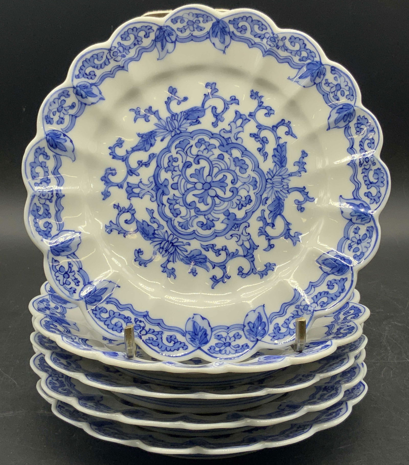 5 Signed Vntg Asian Blue & White Porcelain Dishes (1 of 10)