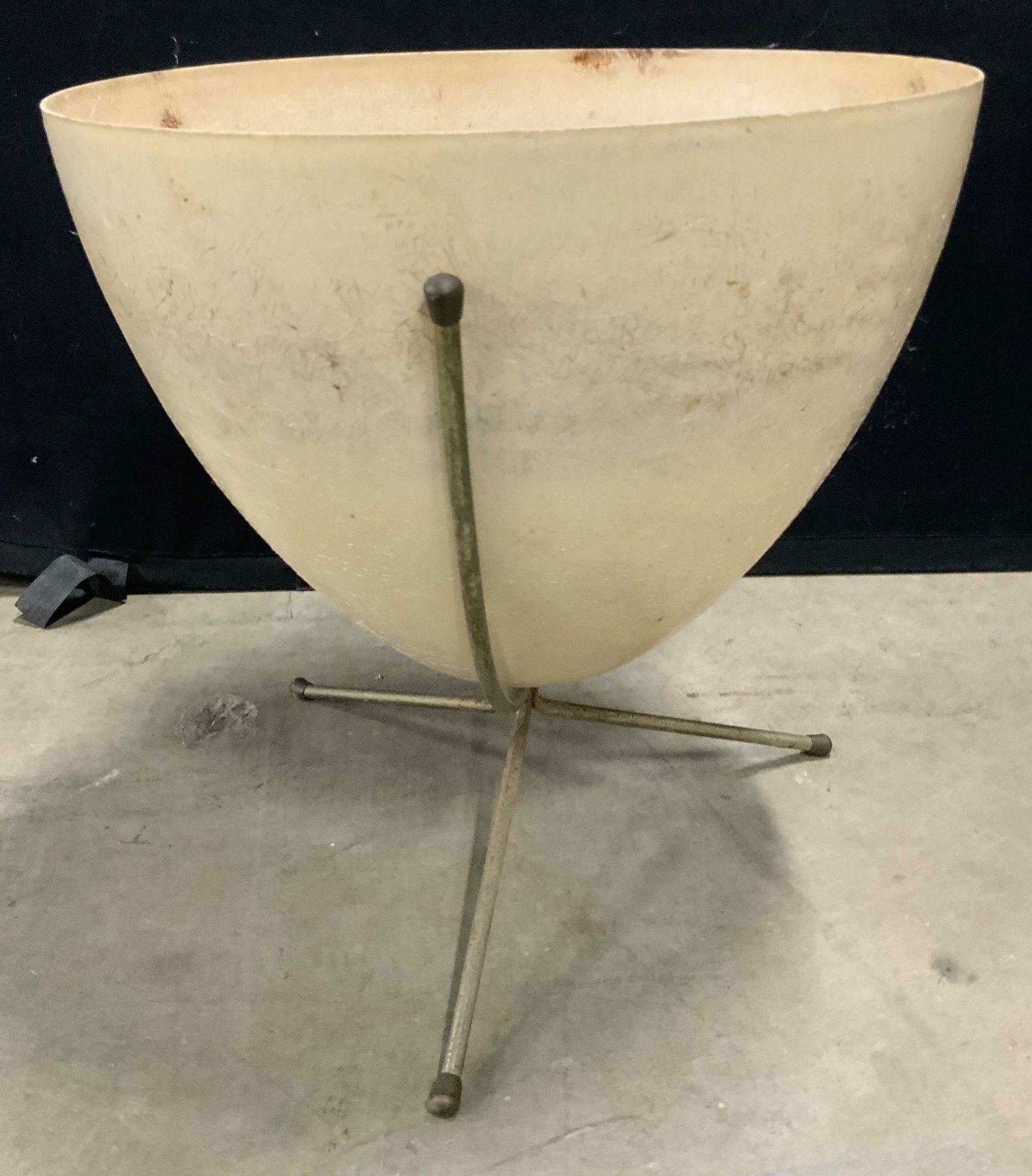 Vntg Mid Century Modern Egg Form Planter W/ Stand (1 of 9)