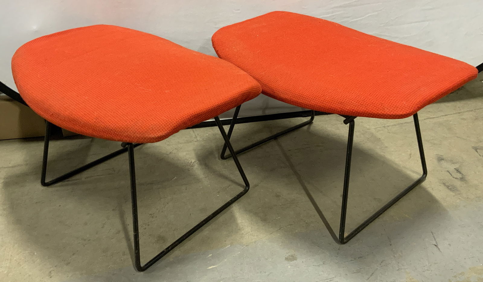 Pair MCM Harry BERTOIA Knoll Orange Ottomans (1 of 12)
