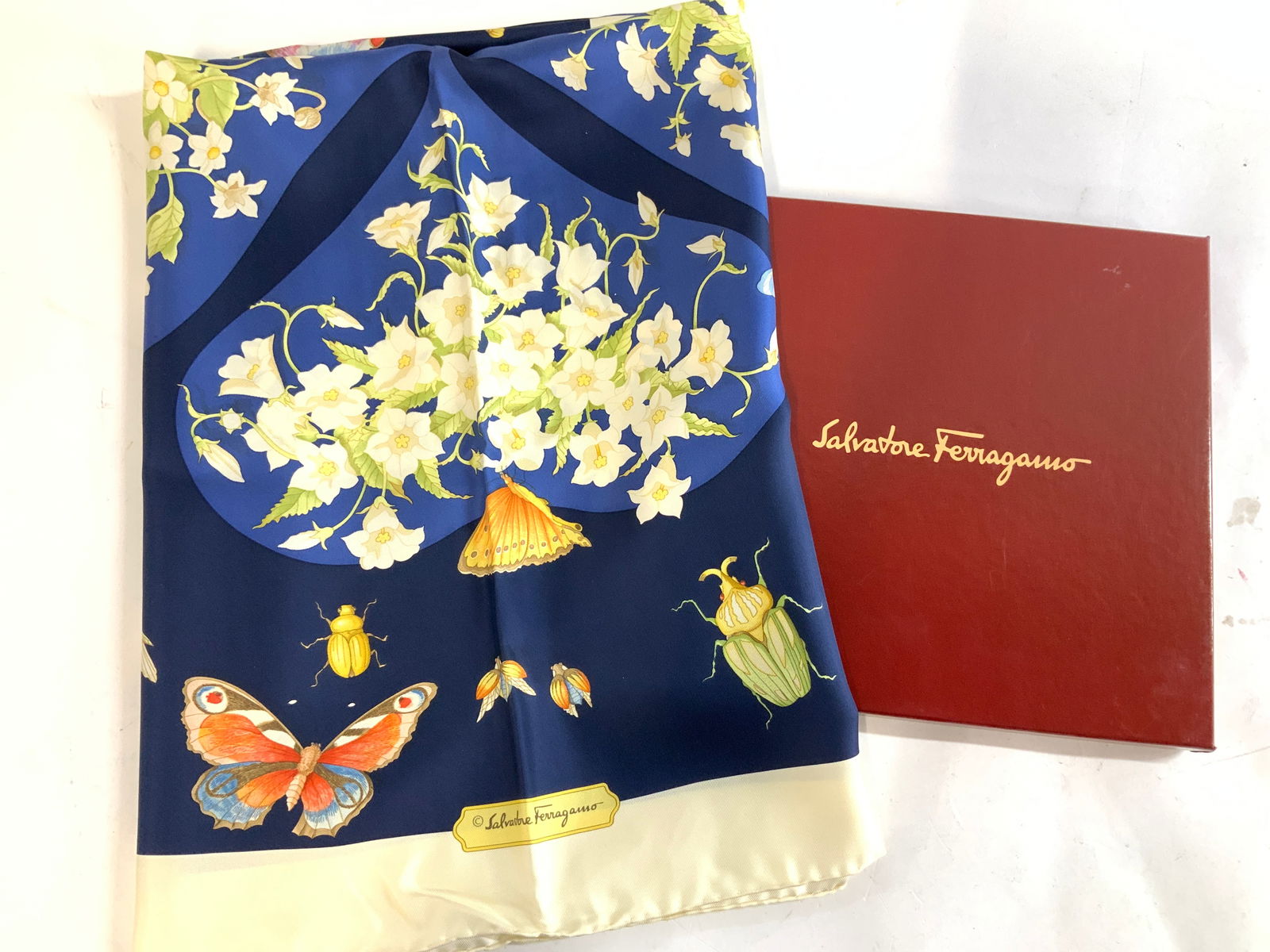 Salvatore Ferragamo Silk Tweed Scarf, Italy NIB (1 of 10)