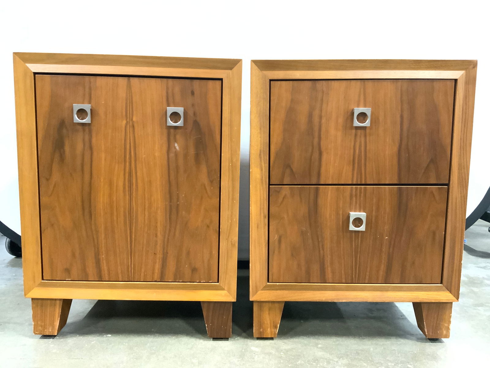 ALTURA ARRIS Lot 2 Night Cabinet & Nightstand (1 of 10)