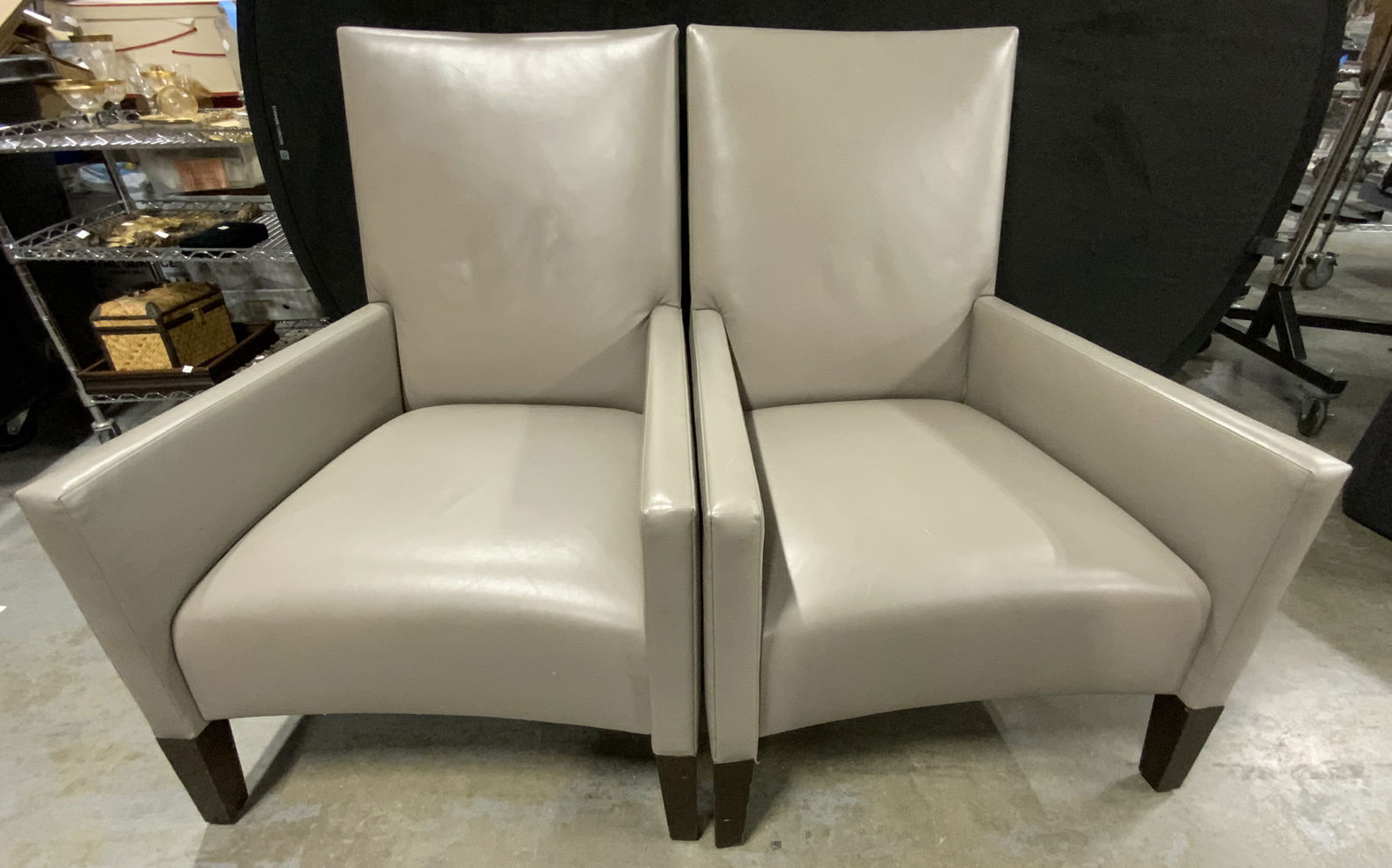 Pair Studio H HOLLY HUNT Solace Lounge Chairs (1 of 10)