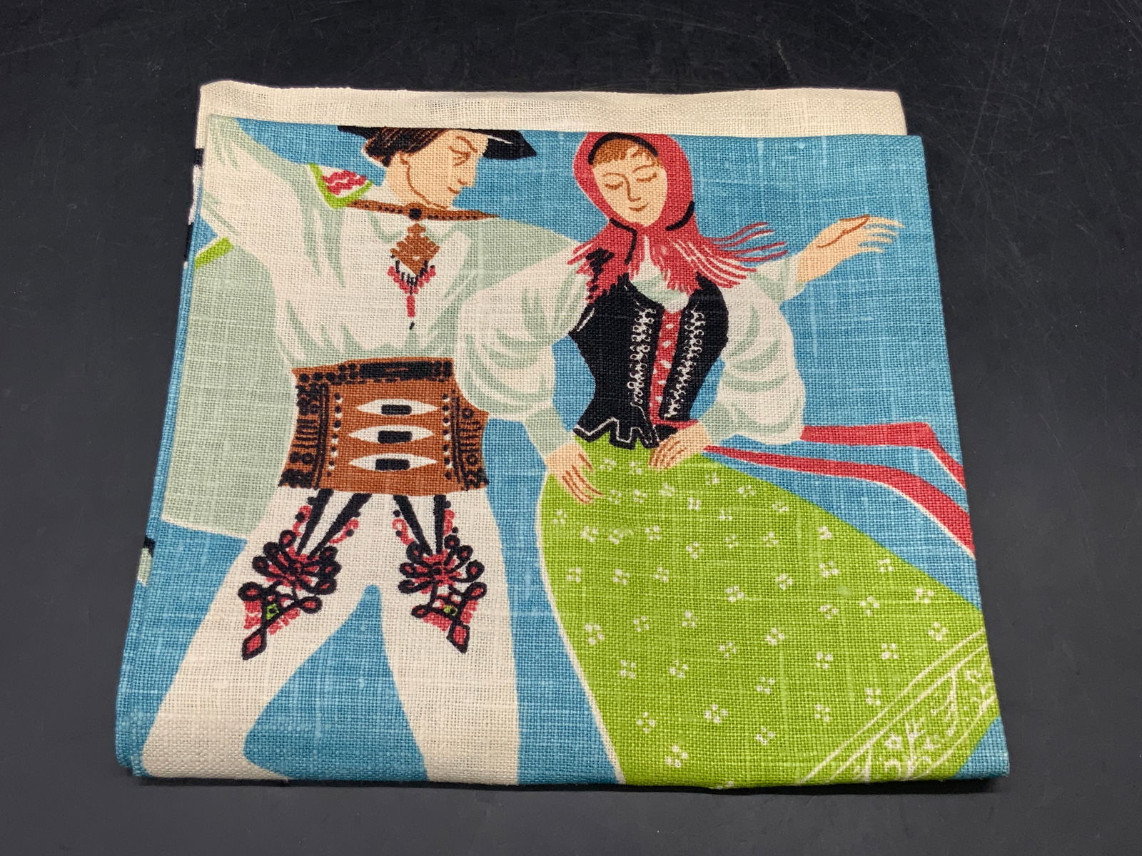 PODHALE Vintage Multicolored Hand / Tea Towel: A vintage linen hand towel / tea towel. Obverse reads PODHALE. Measures approx. 31.5L x 17W in. Some wear consistent with age, use, and exposure. Collectibles, polish hand towel, PODHALE Vintage Multi