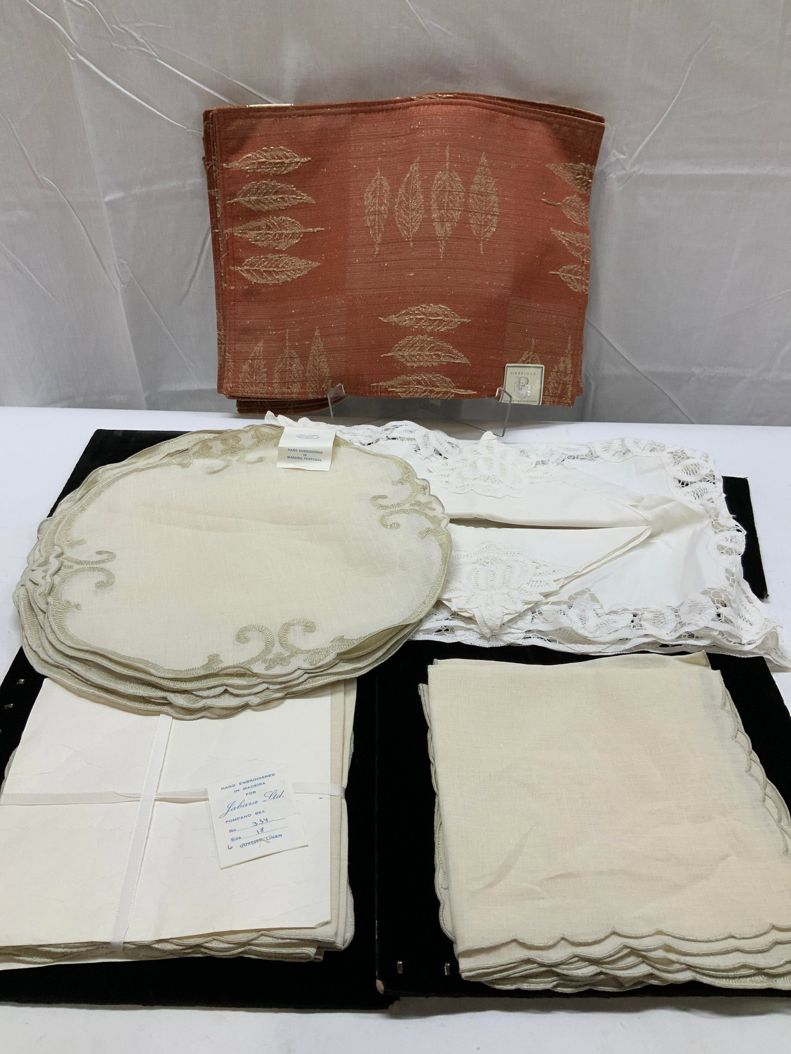 Jabara Hand Embroidered Table Linens Portugal, New (1 of 10)