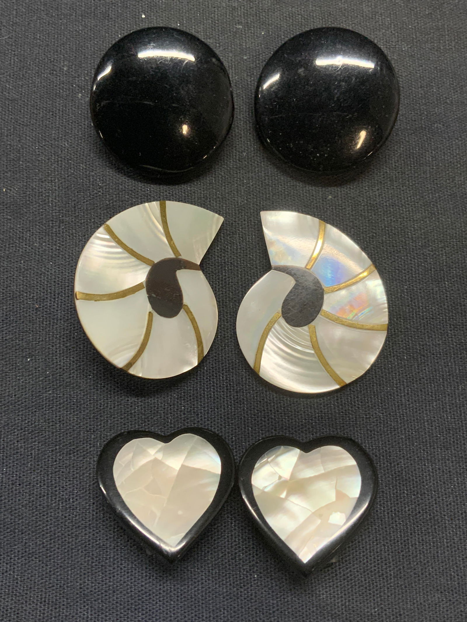Lot 3 Mother of Pearl & Black Earrings (1 of 7)