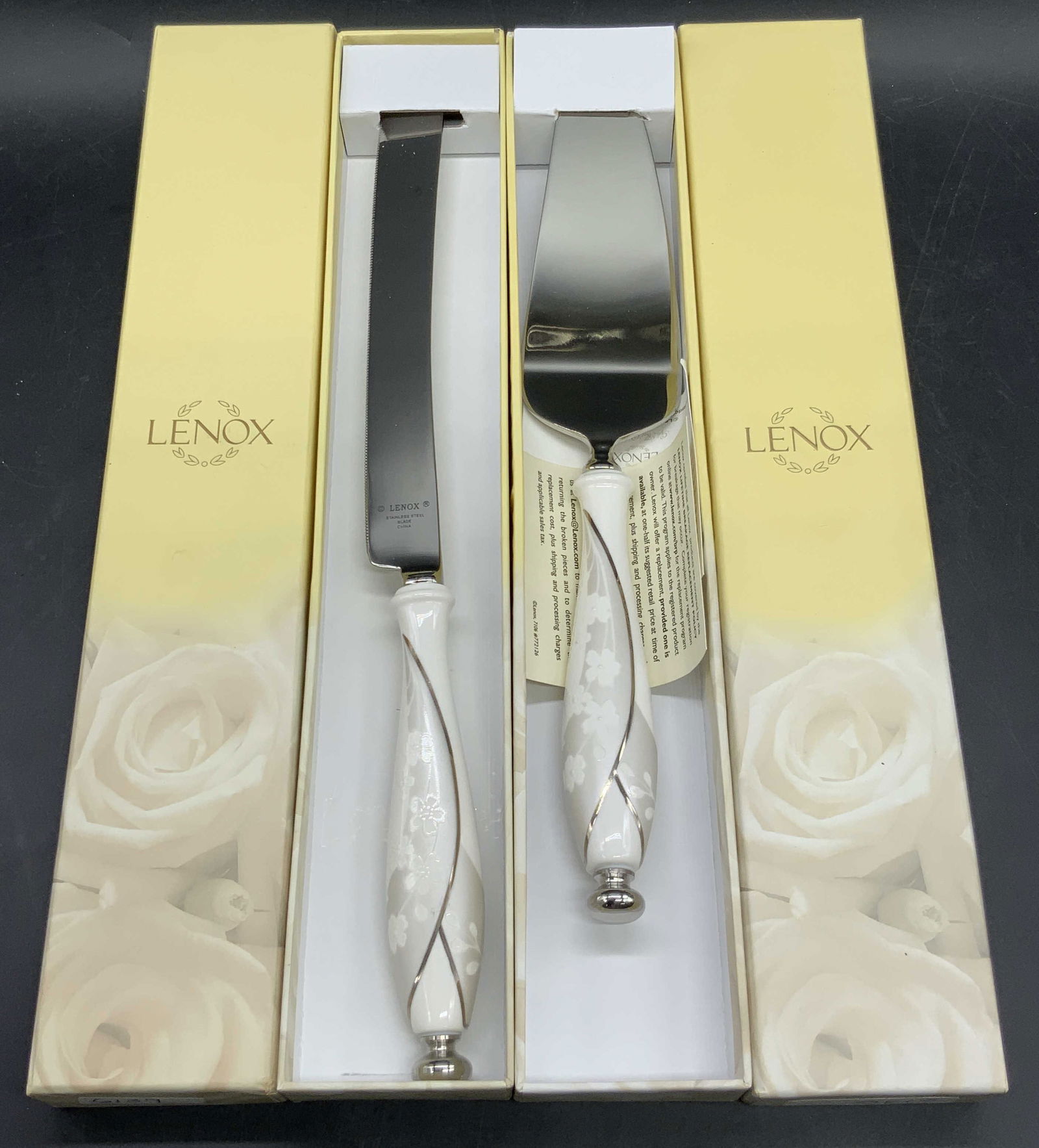 Lot 2 LENOX BELLINA New in Box Serving Utensils (1 of 10)