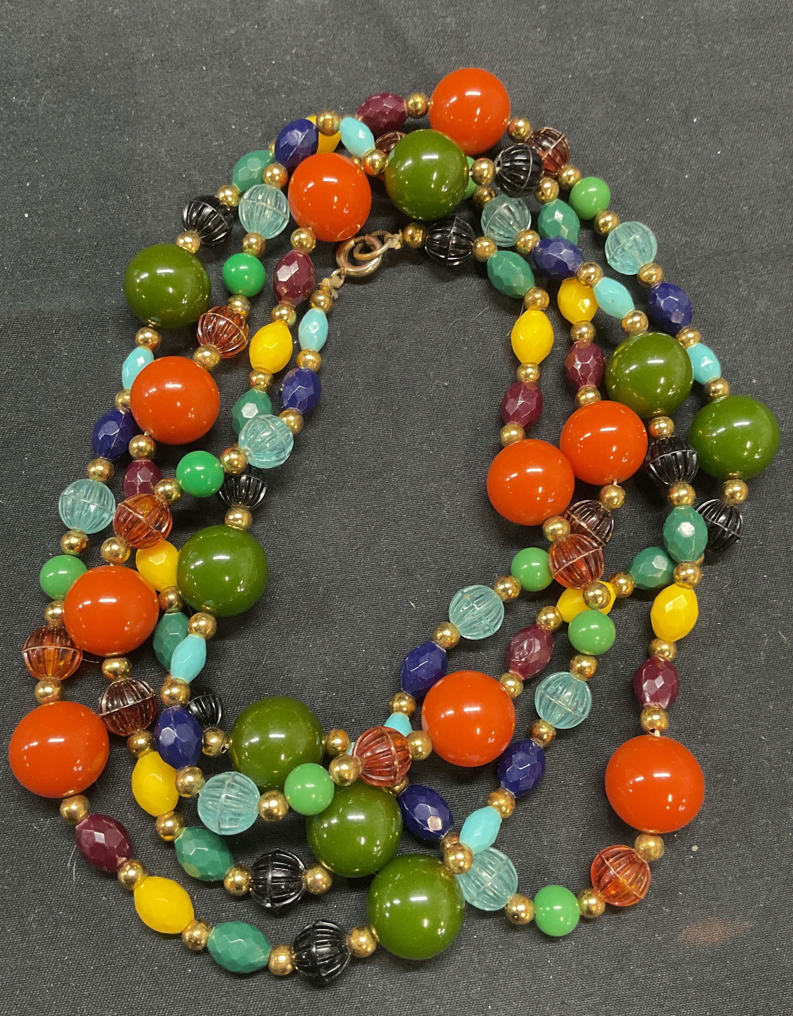 Gold Tone Multicolor Beaded Necklace (1 of 6)