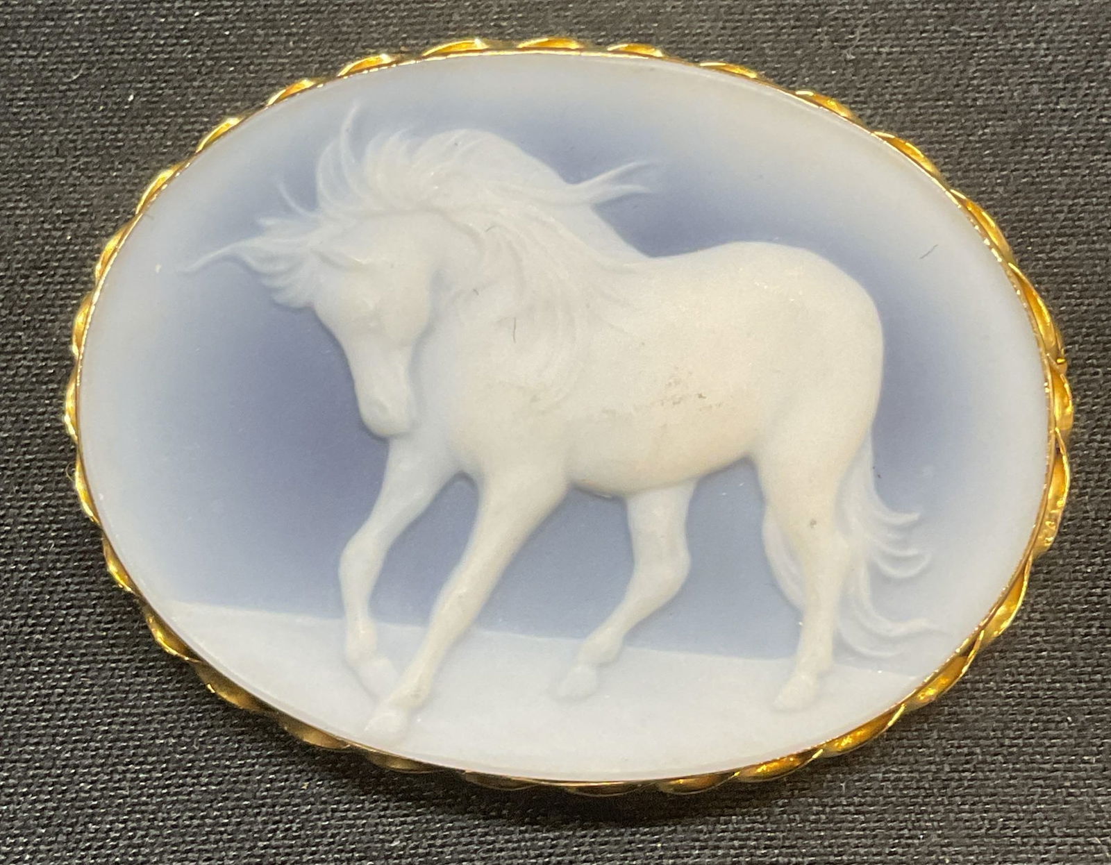 18K Gold Carved Blue Agate Horse Cameo Brooch (1 of 8)